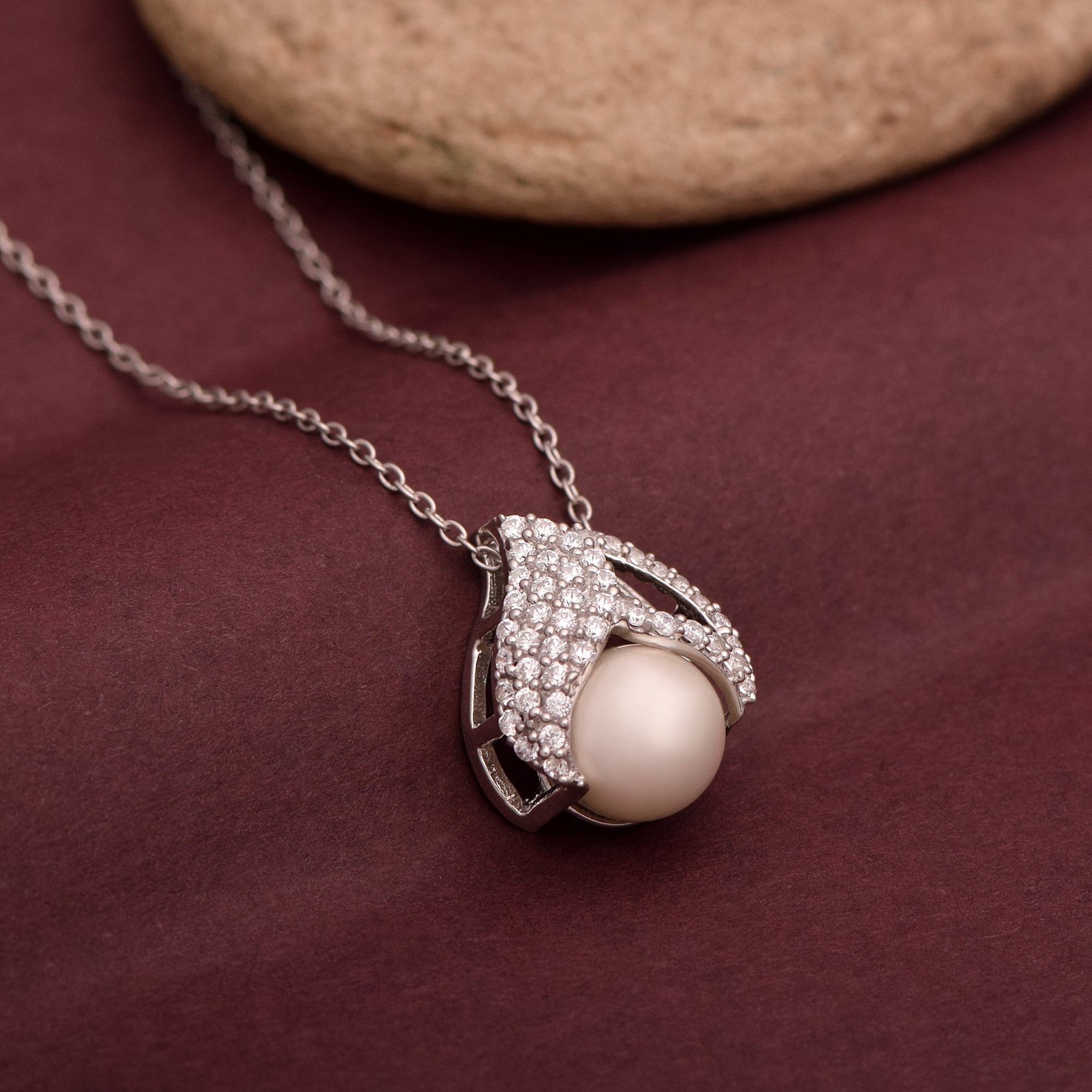Pearl Leaf Necklace – Sterling Silver