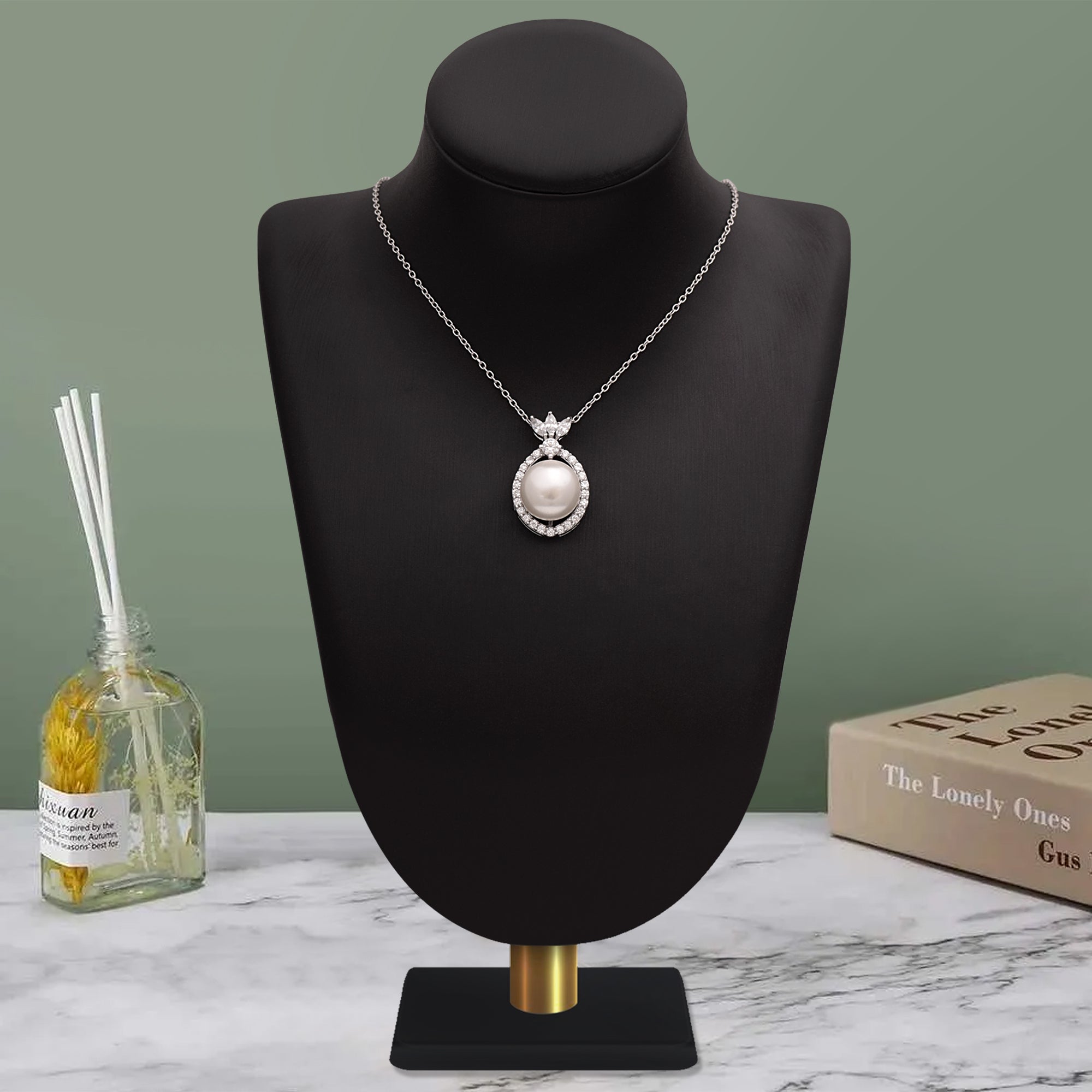 Pearl Floral Halo Necklace – Sterling Silver
