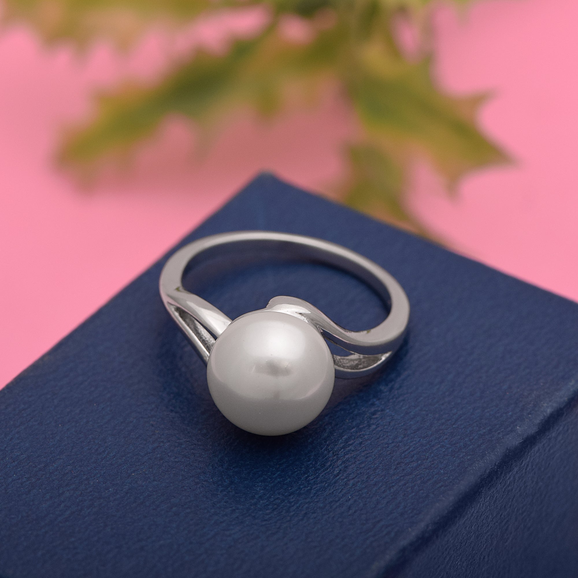 Pearl Ring