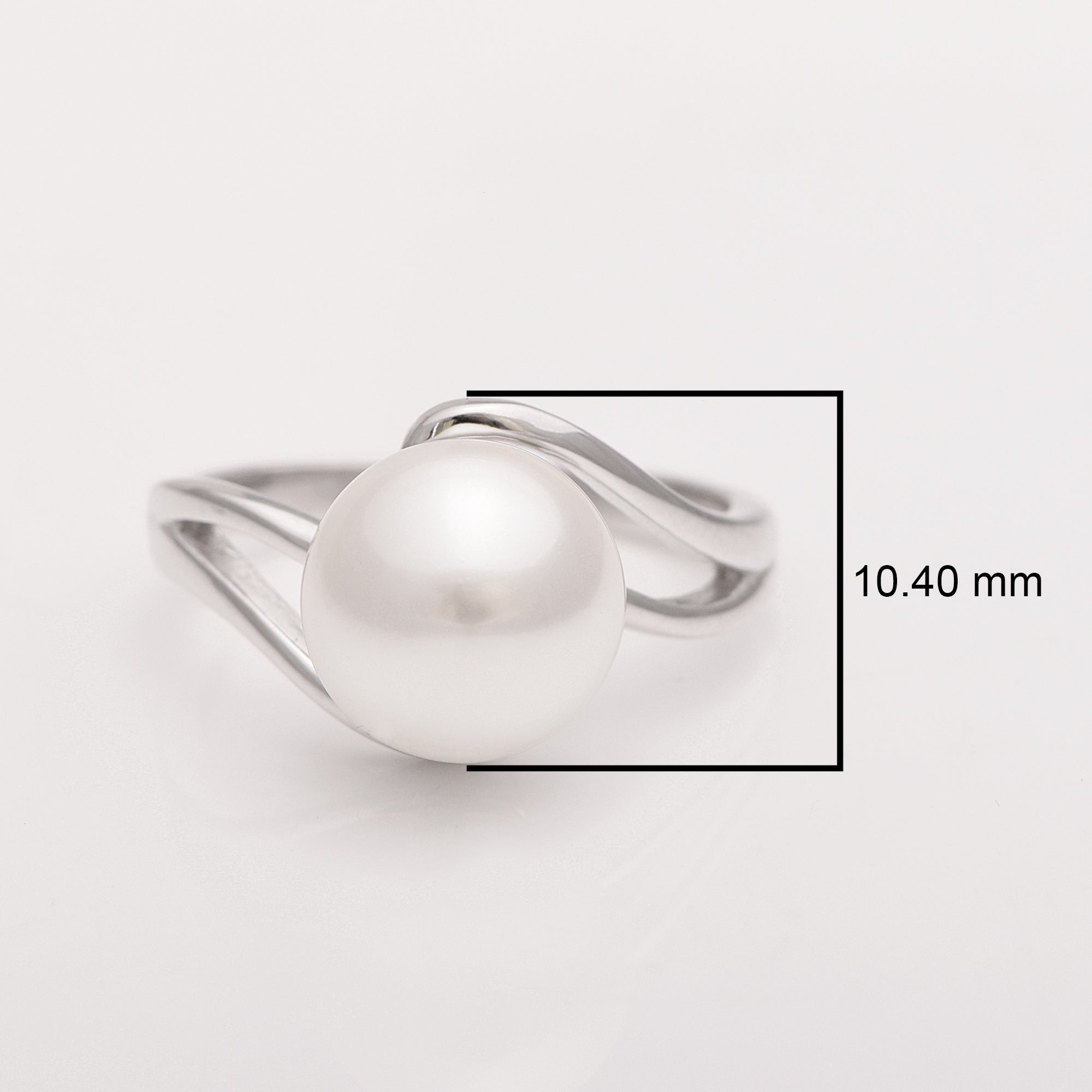 Pearl Ring
