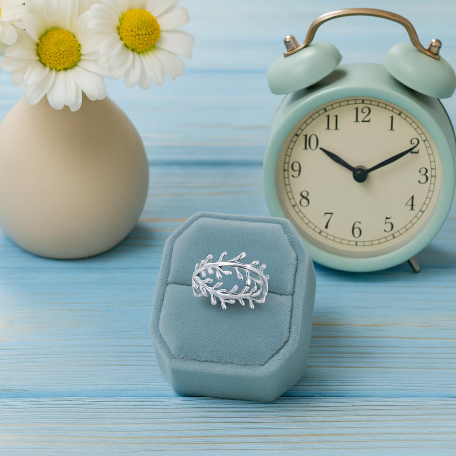 Leaf Vine Openwork Band Ring-Sterling Silver