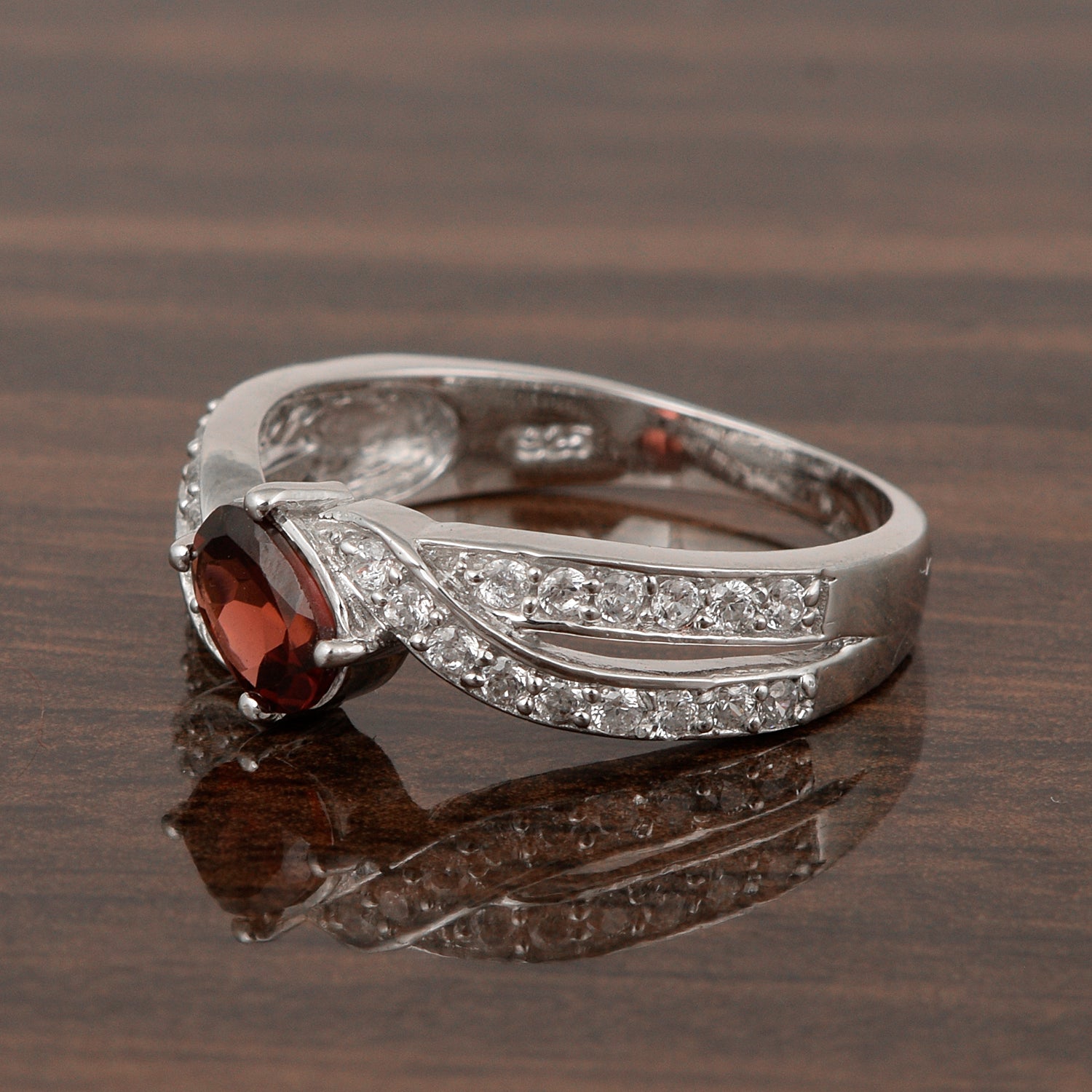 Sterling Silver Genuine Oval Garnet 1.20 Ctw Women Cluster Ring - Kimaya INC