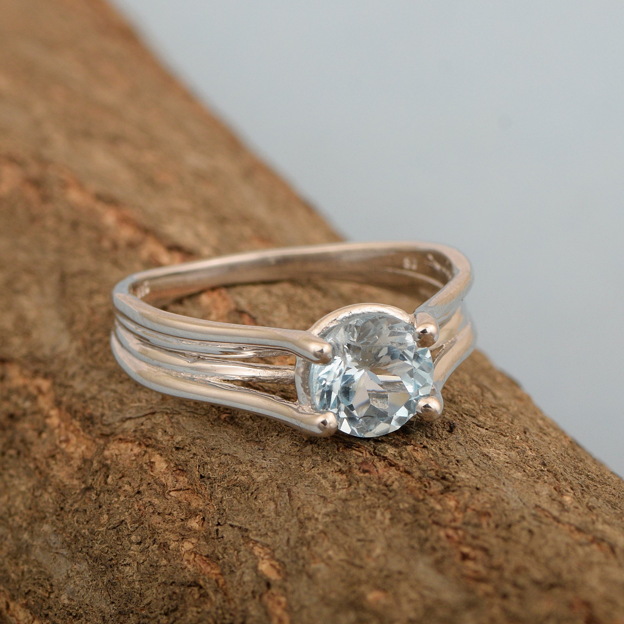 Solitaire Round 8mm aquamarine 925 Sterling Silver Wedding Ring - Kimaya INC