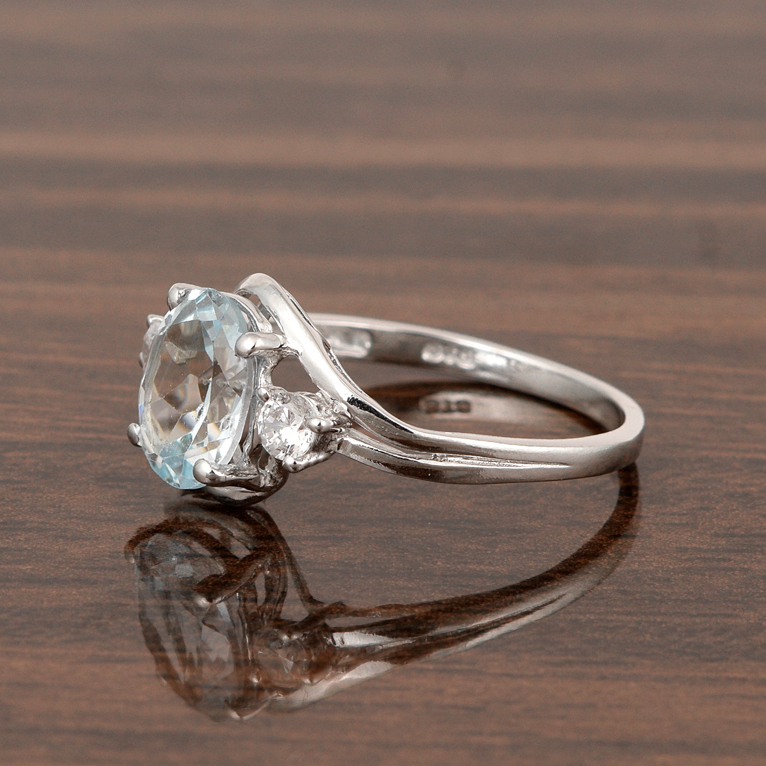 Sterling Silver Oval 2.25 Ctw Aquamarine with White Topaz Accent Women Rings - Kimaya INC