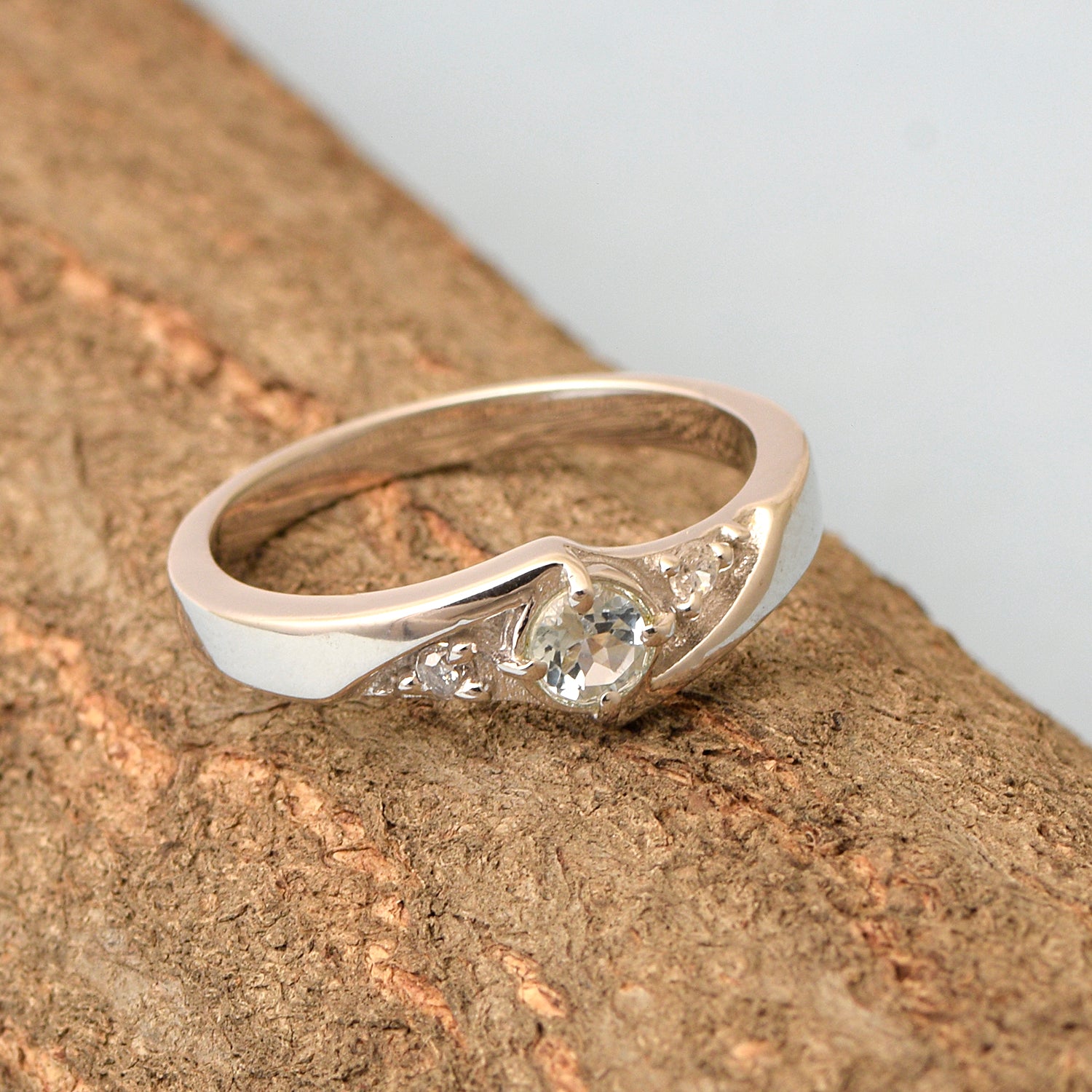 925 Sterling Silver Round Cut 4mm Blue Topaz Women's Engagement Ring - Kimaya INC