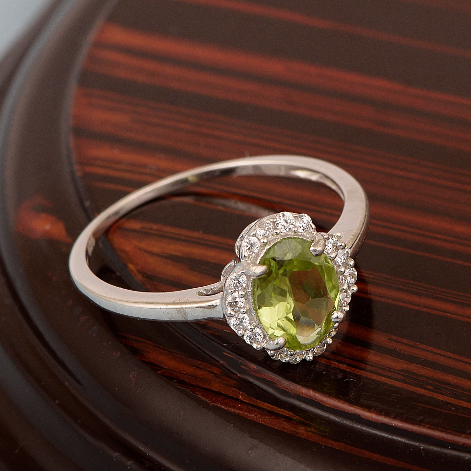 925 Sterling Silver Oval Shape 8X6 MM Peridot Women Engagement Ring - Kimaya INC