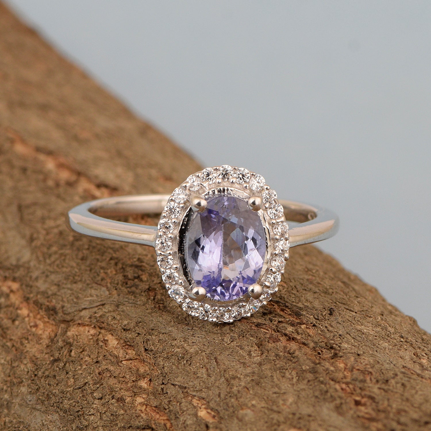 925 Sterling Silver 1.75 Ctw Oval Tanzanite & White Accents Women Ring - Kimaya INC