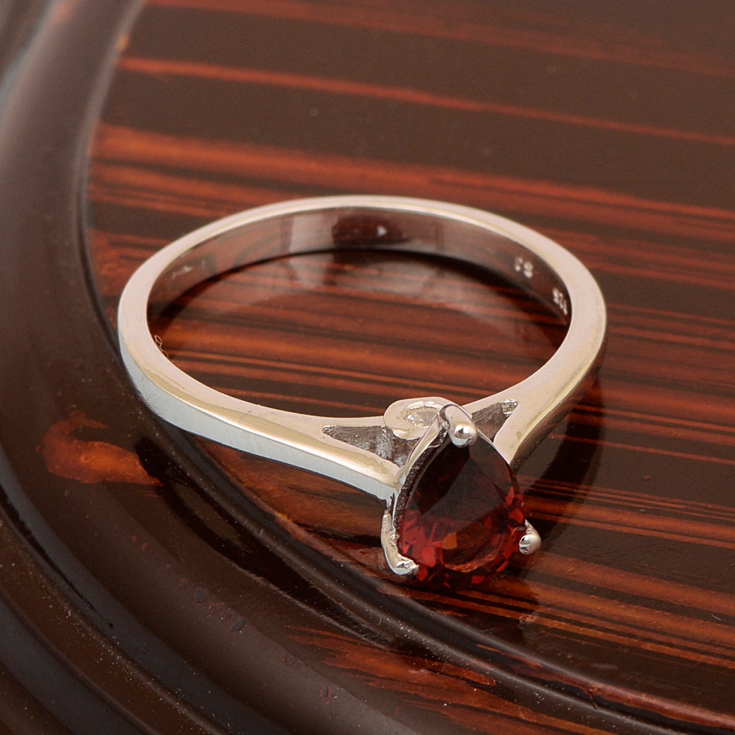 925 Sterling Silver Pear 7x5mm Garnet Gemstone Solitaire Engagement Ring - Kimaya INC