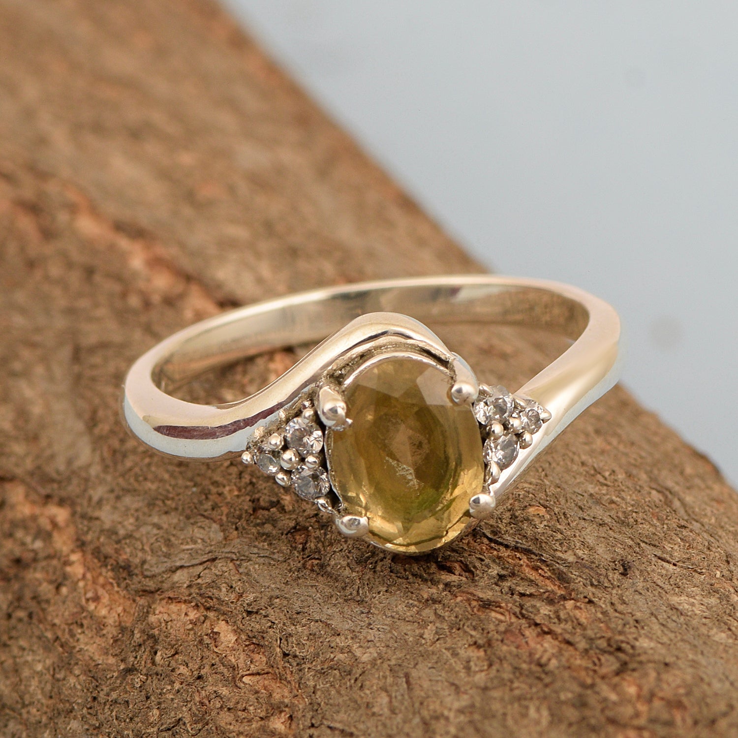 Oval Cut 1.5 Ctw Citrine Sterling Silver Solitaire Rings - Kimaya INC