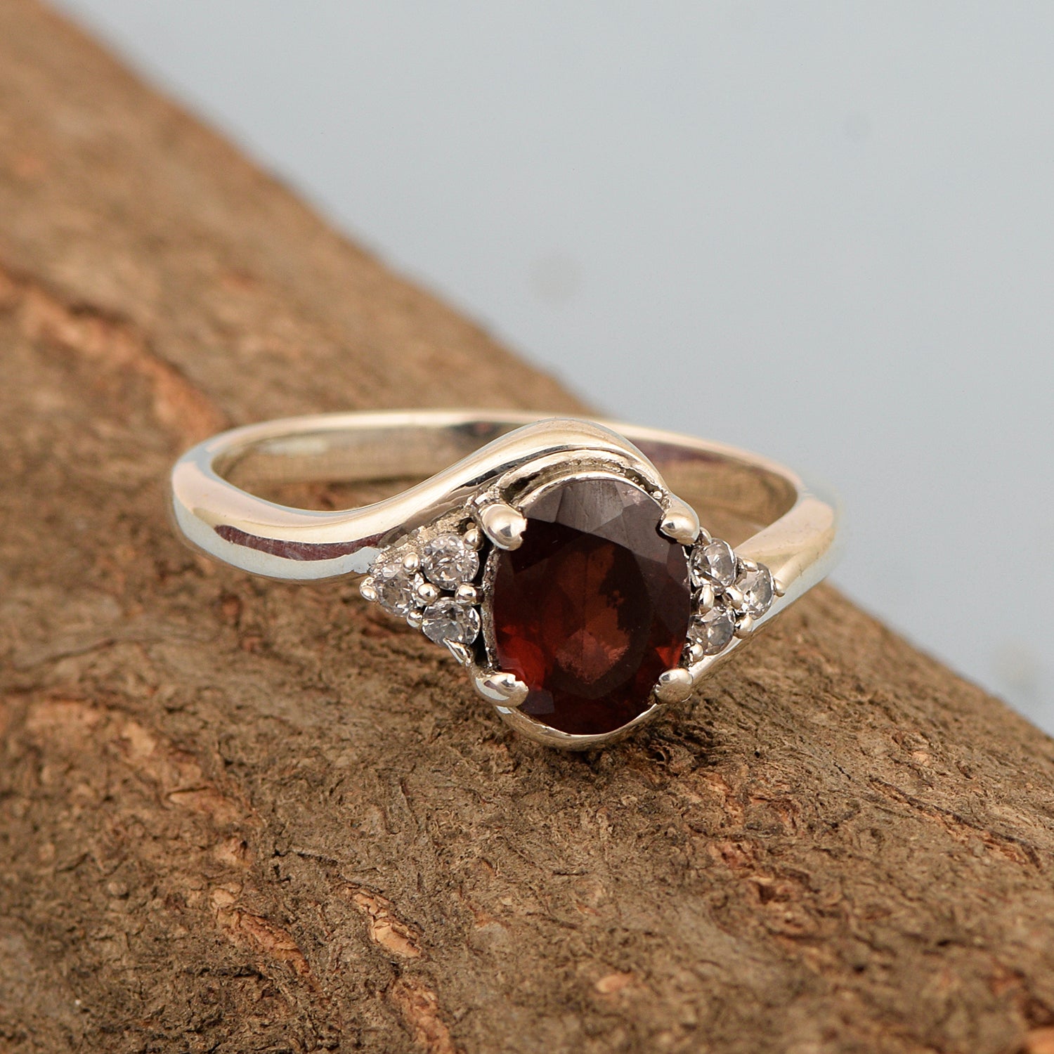 Oval Cut 1.5 Ctw Garnet Sterling Silver Solitaire Rings - Kimaya INC