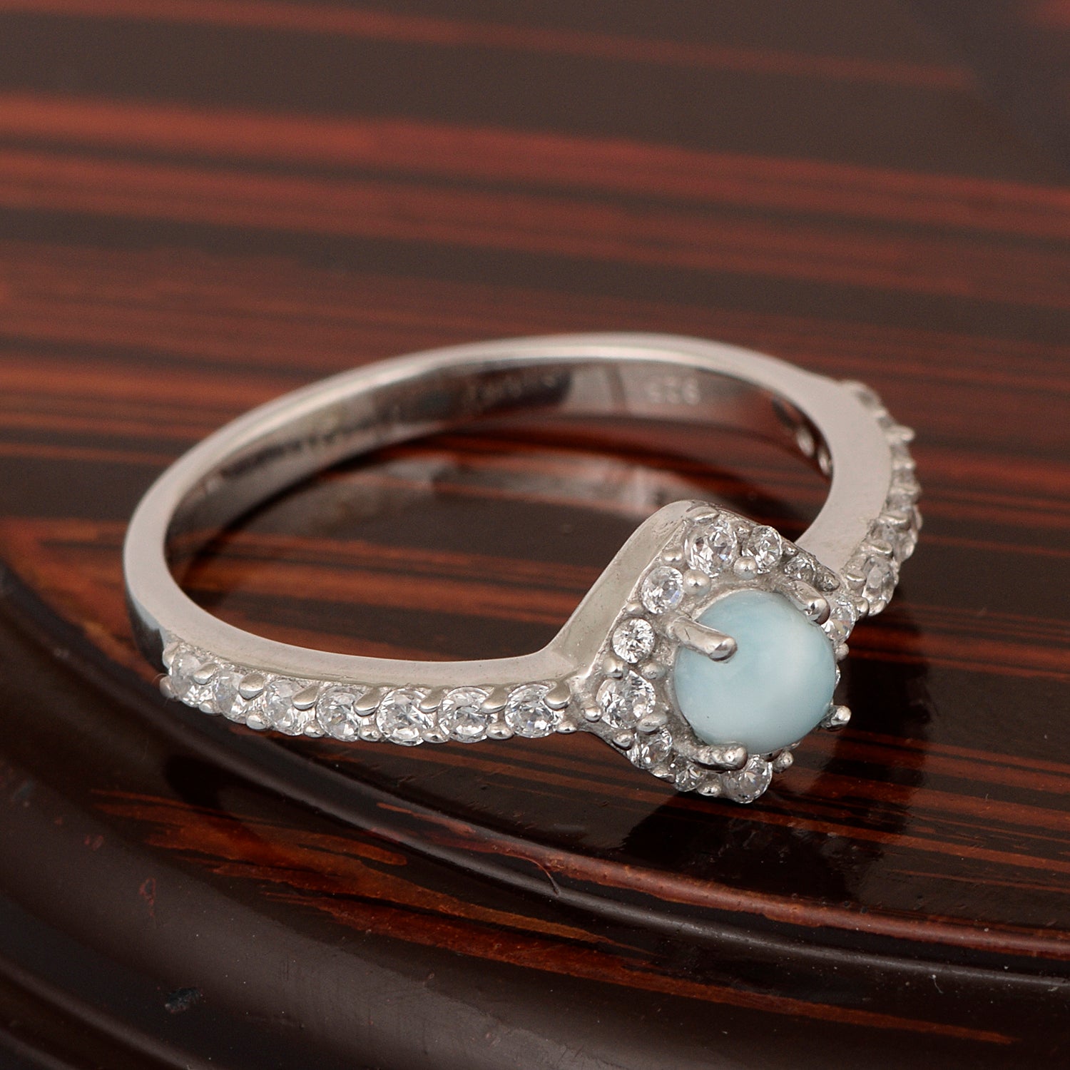 Solitaire Round 4mm Larimar & White Accents Women Wedding Ring - Kimaya INC