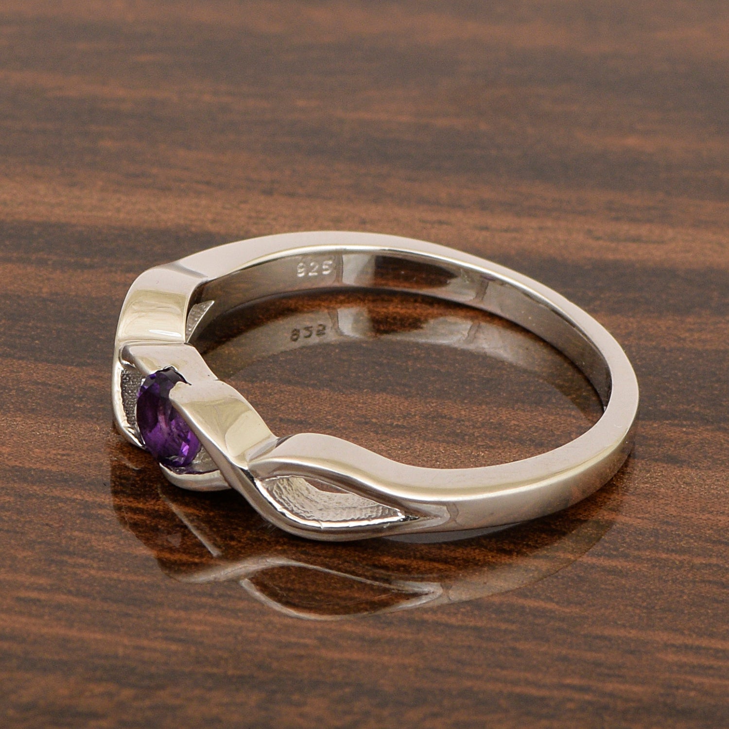Infinity Knot Round 4mm Amethyst Women Engagement Rings - Kimaya INC