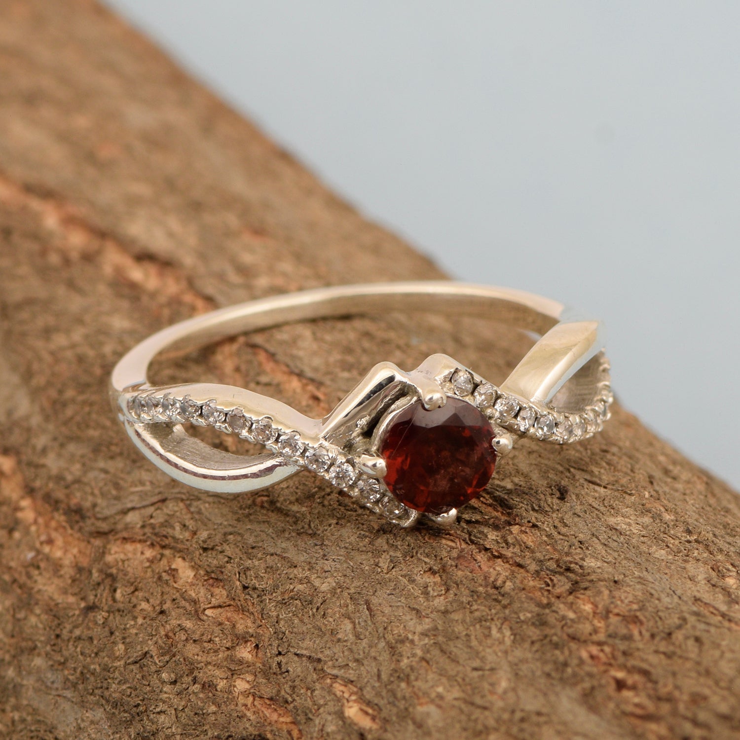 Sterling Silver Infinity Round 0.50 Ctw Garnet Women Engagement Ring - Kimaya INC