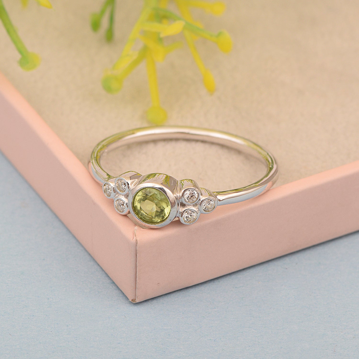 925 Sterling Silver Round 4mm Peridot Engagement For Her Ring - Kimaya INC