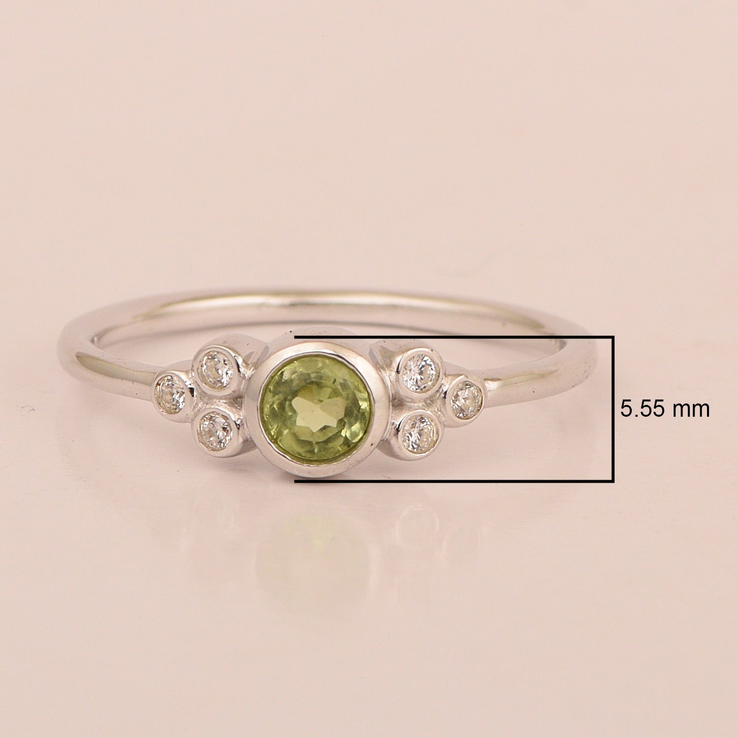 925 Sterling Silver Round 4mm Peridot Engagement For Her Ring - Kimaya INC