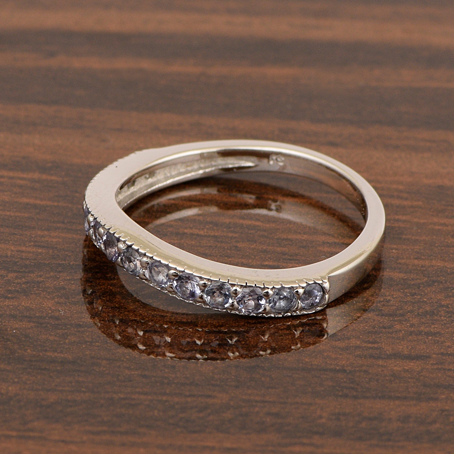 925 Sterling Silver Curve Band Round 0.75 Ctw Tanzanite Stacking Ring - Kimaya INC