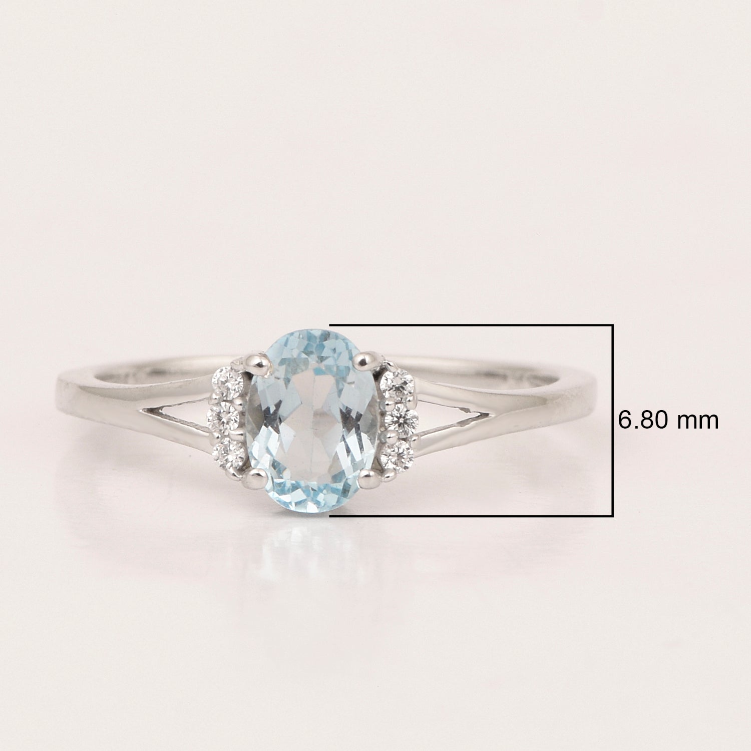 0.65 Ctw Oval Blue Topaz 925 Sterling Silver Solitaire Accents Women Wedding Ring - Kimaya INC