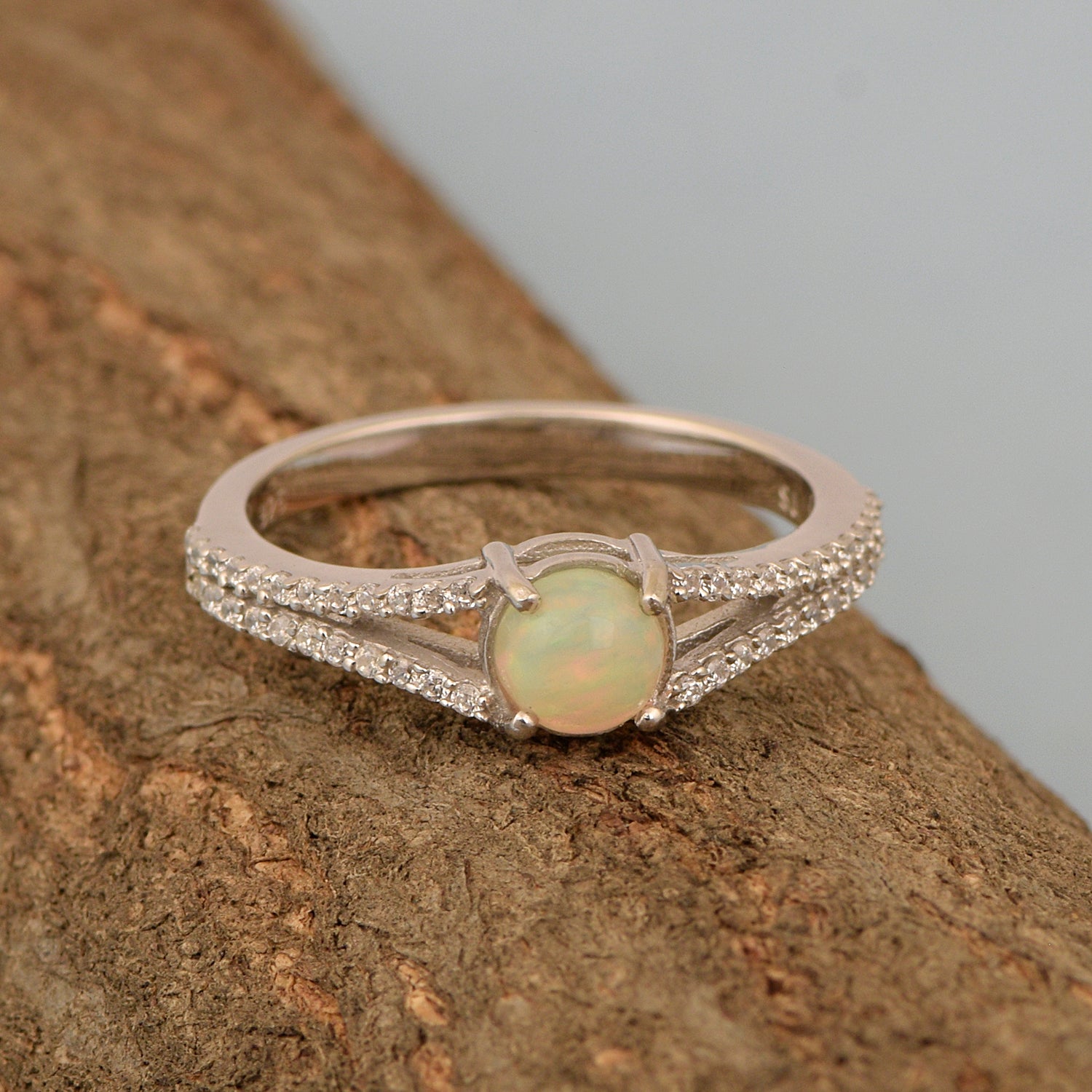 Round 0.85 Ctw Opal Birthstone 925 Sterling Silver Cluster Women Ring - Kimaya INC