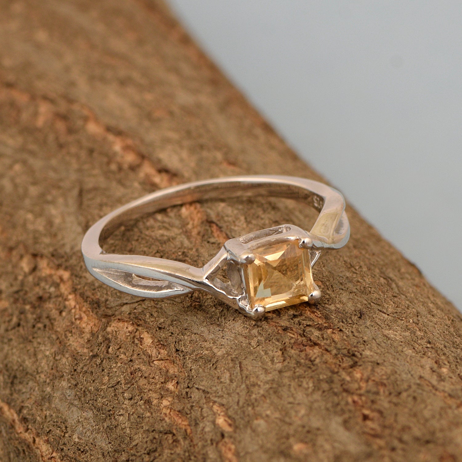 Square 5MM Citrine Gemstone 925 Sterling Silver Celtic Knot Solitaire Ring - Kimaya INC