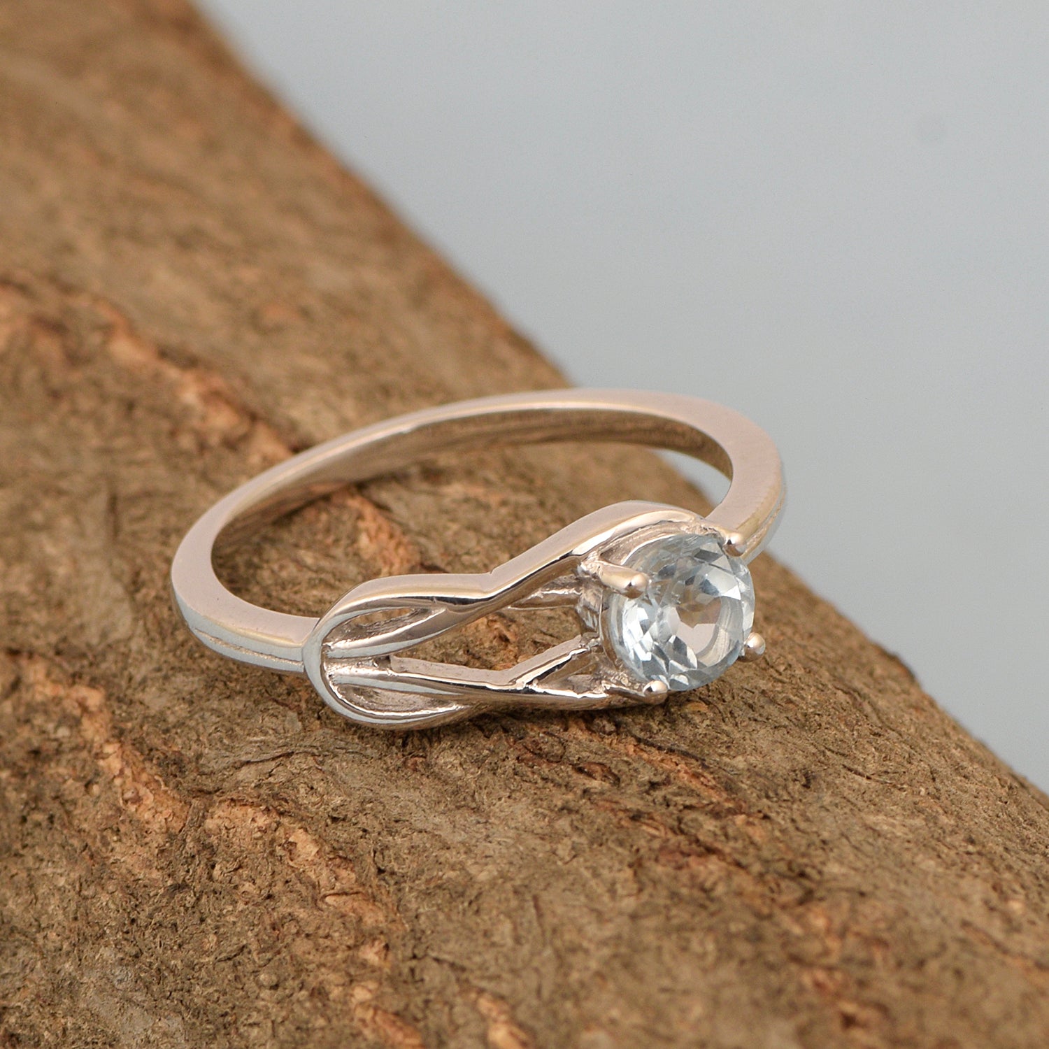 5 MM Round Blue Topaz Gemstone 925 Sterling Silver Triquetra Celtic Trinity Knot Ring - Kimaya INC