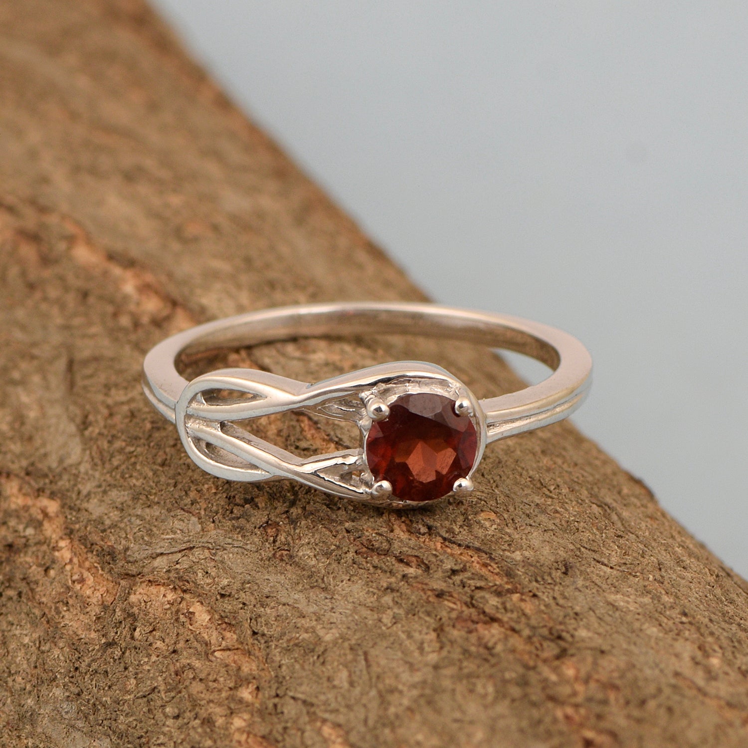 5 MM Round Garnet Gemstone 925 Sterling Silver Triquetra Celtic Trinity Knot Ring - Kimaya INC