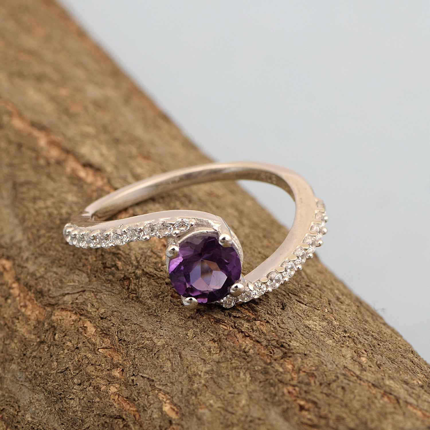 925 Sterling Silver Round 5mm Amethyst Women Wedding Ring - Kimaya INC
