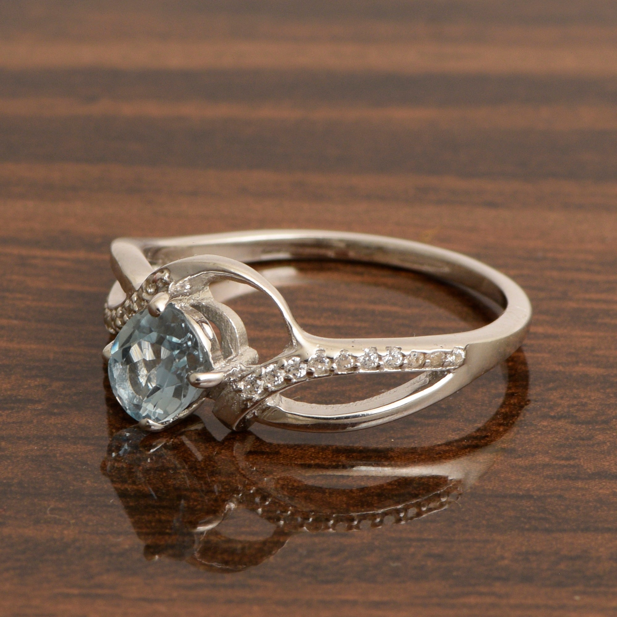 925 Sterling Silver Oval 7X5MM Blue Topaz Birthstone Rings - Kimaya INC