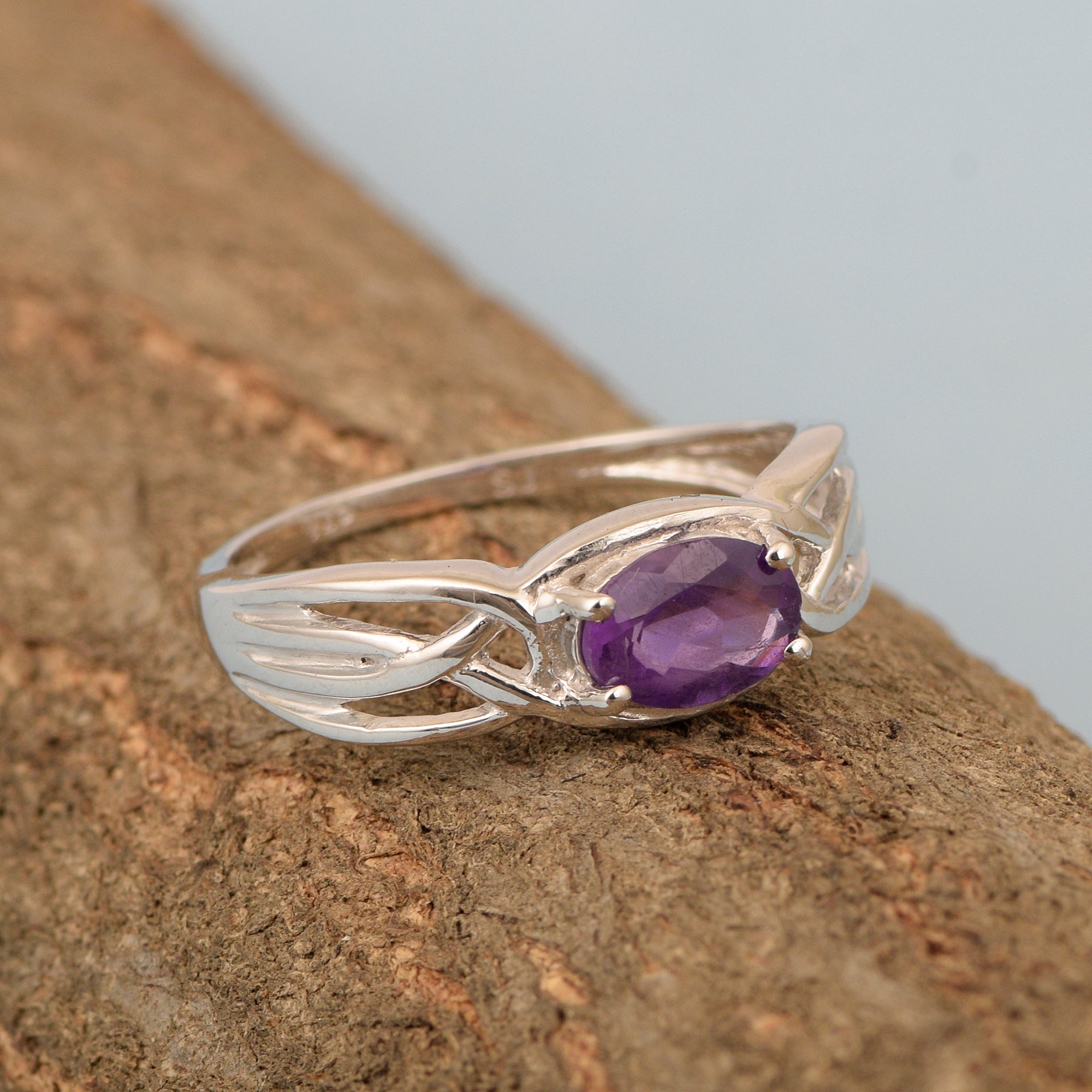 925 Sterling Silver Oval-Cut Amethyst Bridal Wedding Ring - Kimaya INC