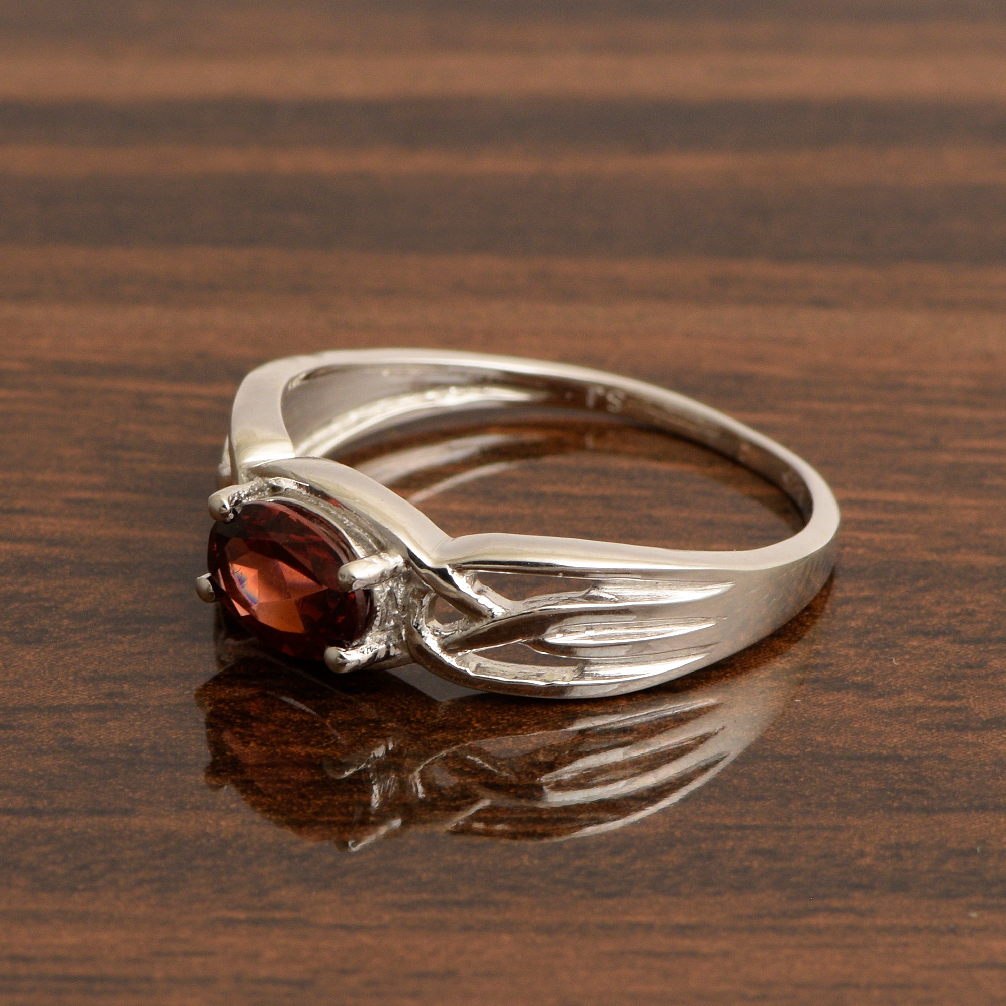 925 Sterling Silver Oval-Cut Garnet Bridal Wedding Ring - Kimaya INC