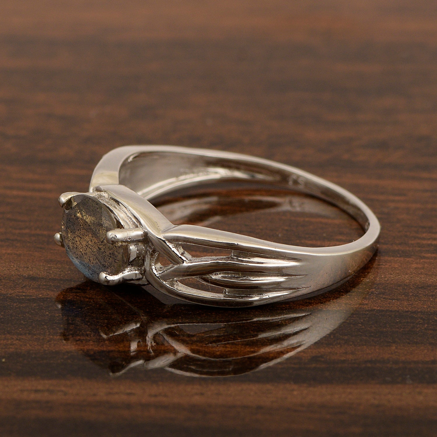 925 Sterling Silver Oval-Cut Labradorite Bridal Wedding Ring - Kimaya INC