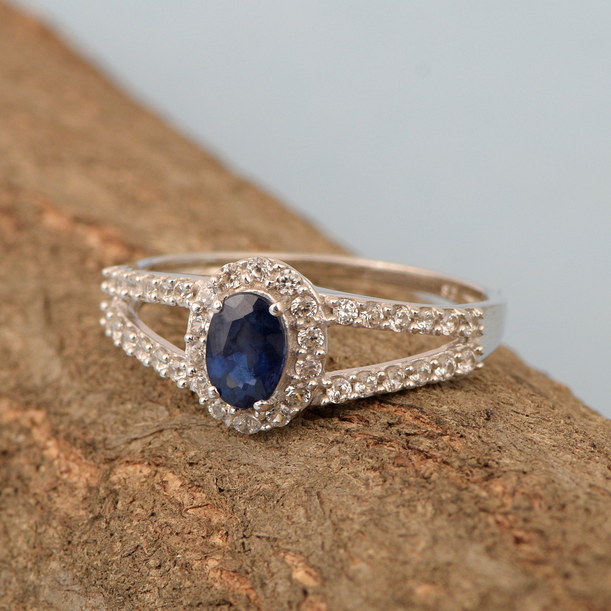 925 Sterling Silver Oval 0.50 Ctw Blue Sapphire Women Engagement Ring - Kimaya INC