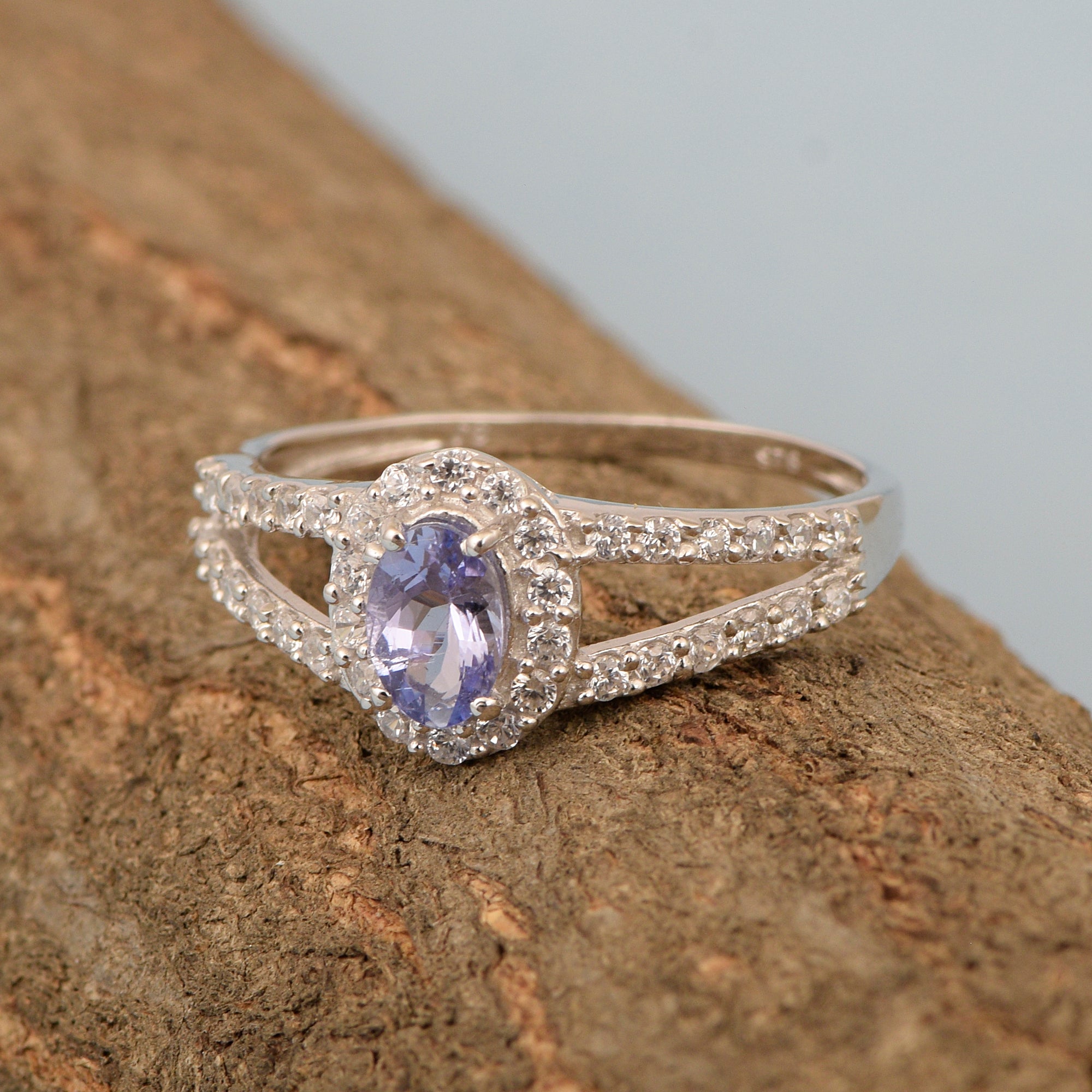 925 Sterling Silver Oval 0.50 Ctw Tanzanite Women Engagement Ring - Kimaya INC
