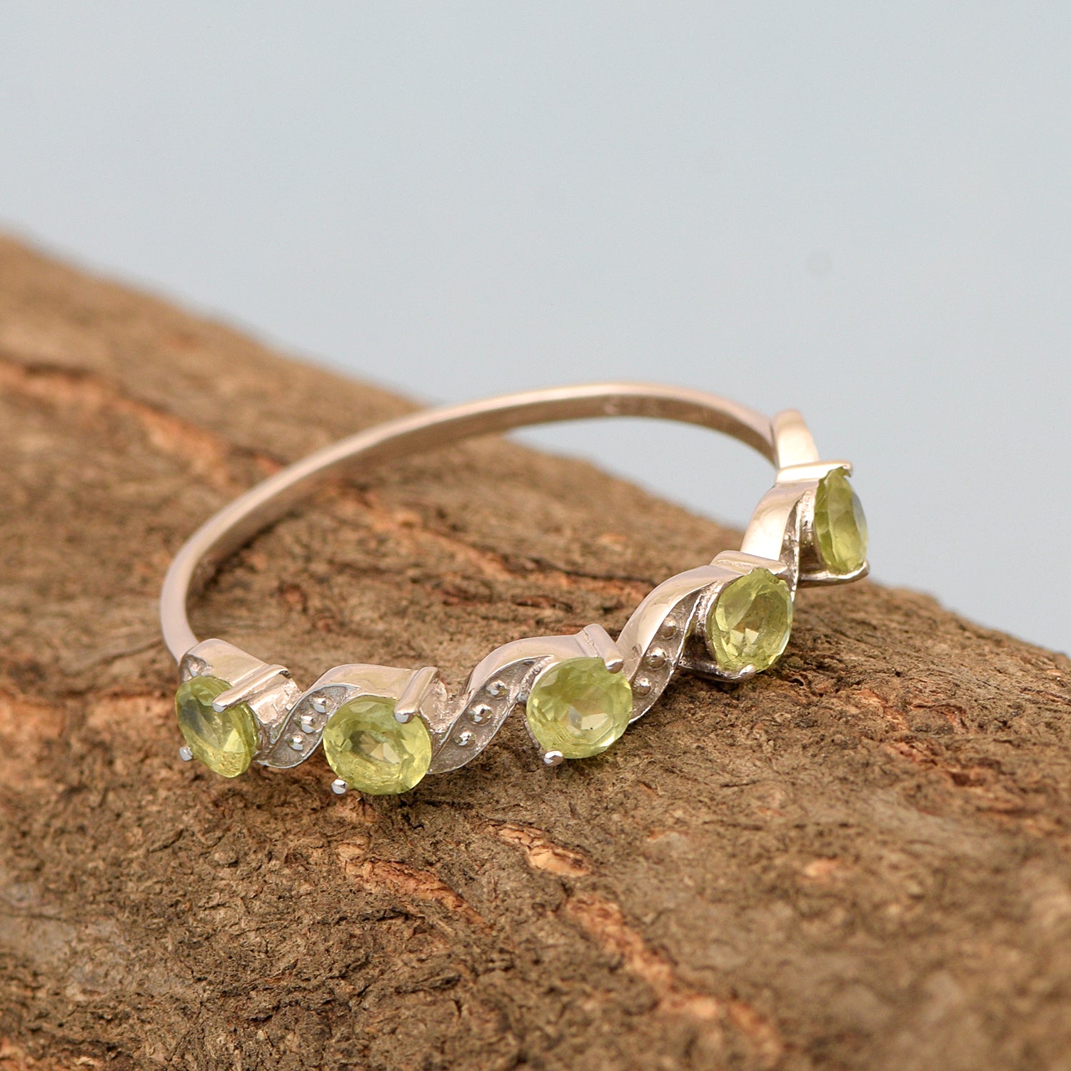 0.65 Ctw Round Peridot 925 Sterling Silver Half Eternity Women Ring - Kimaya INC