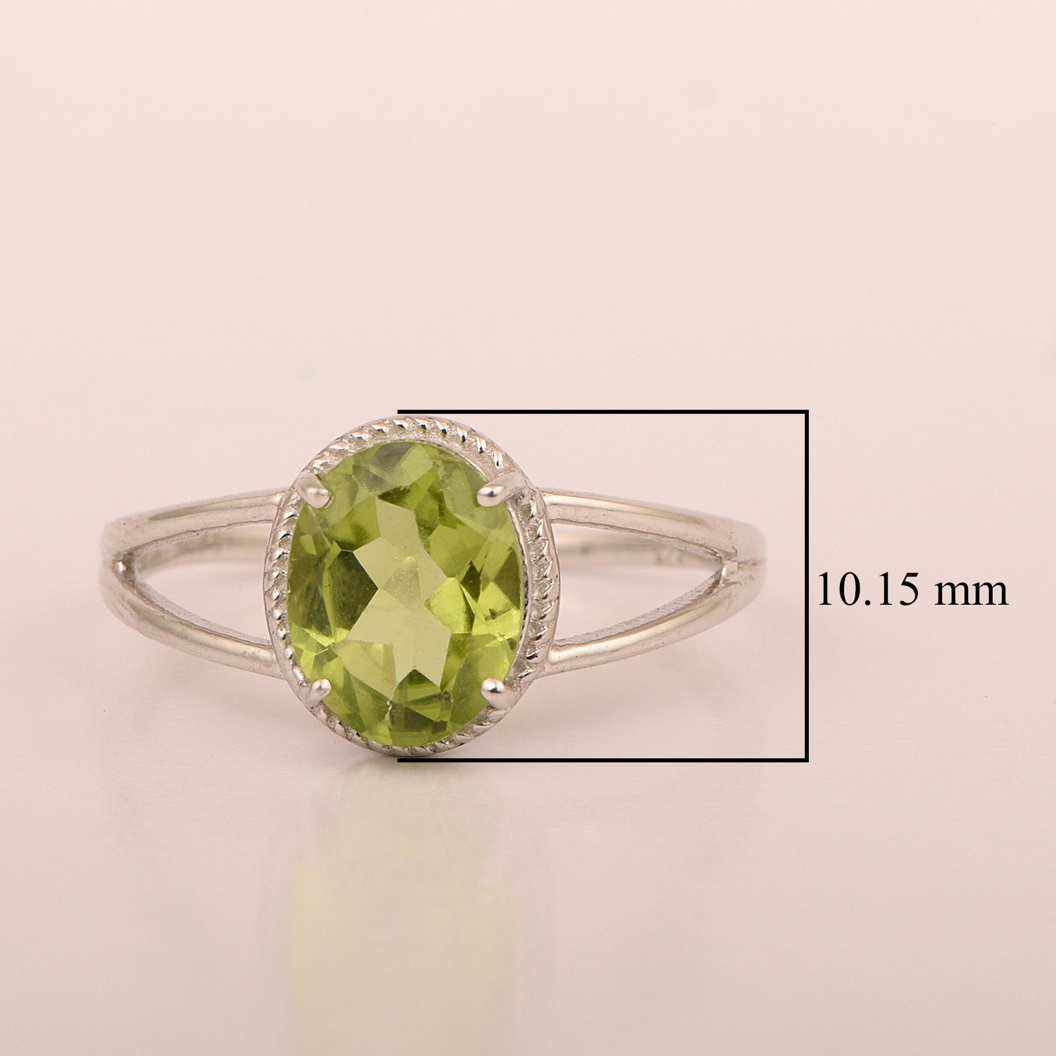 925 Sterling Silver Oval 2 Ctw Peridot Women Engagement Ring - Kimaya INC