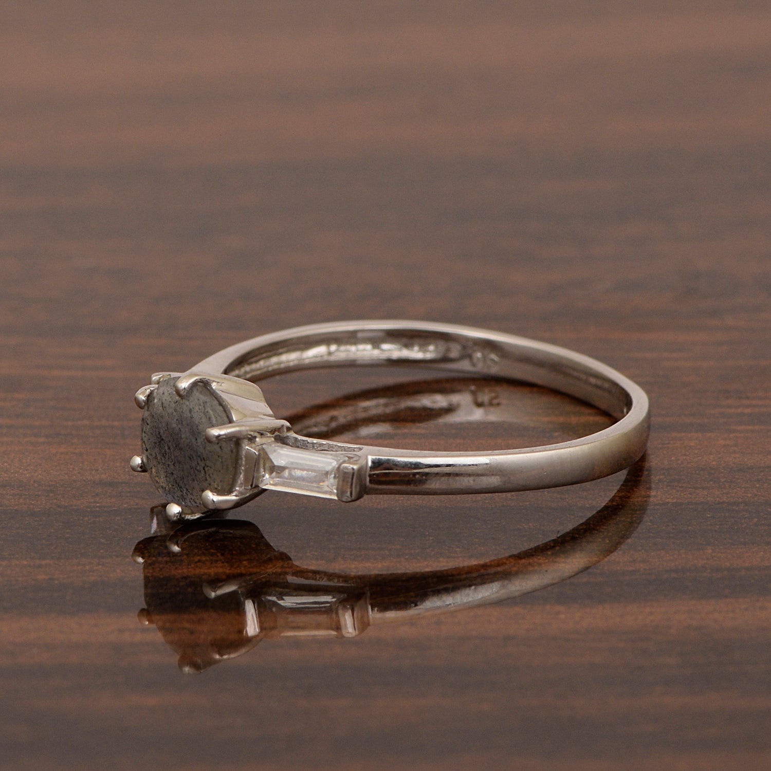 4 MM Round Labradorite 925 Sterling Silver Three Stone Solitaire Women Ring - Kimaya INC