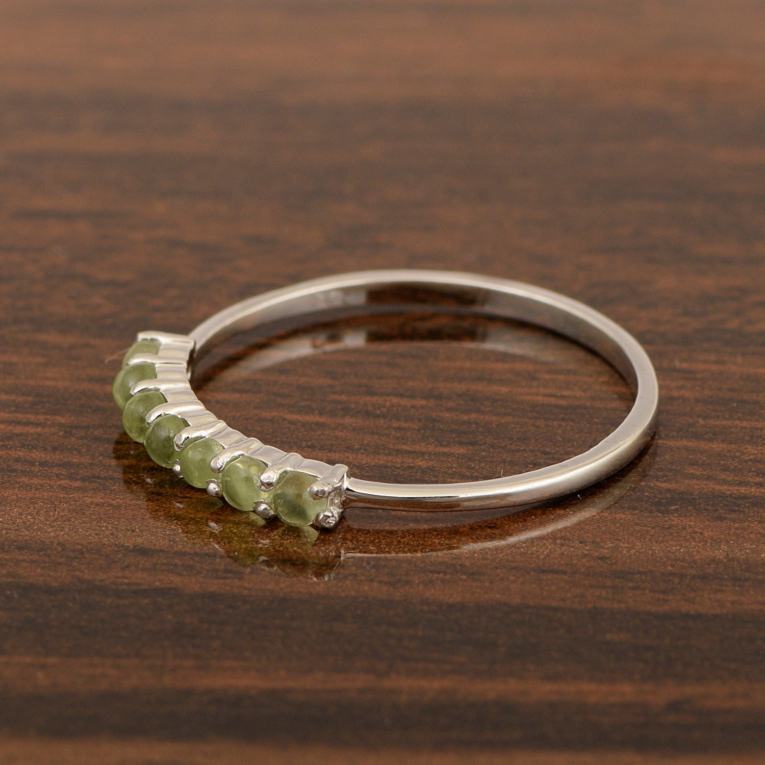 925 Sterling Silver 7-Stone 0.70 Ctw Peridot Cab Women Wedding Rings - Kimaya INC