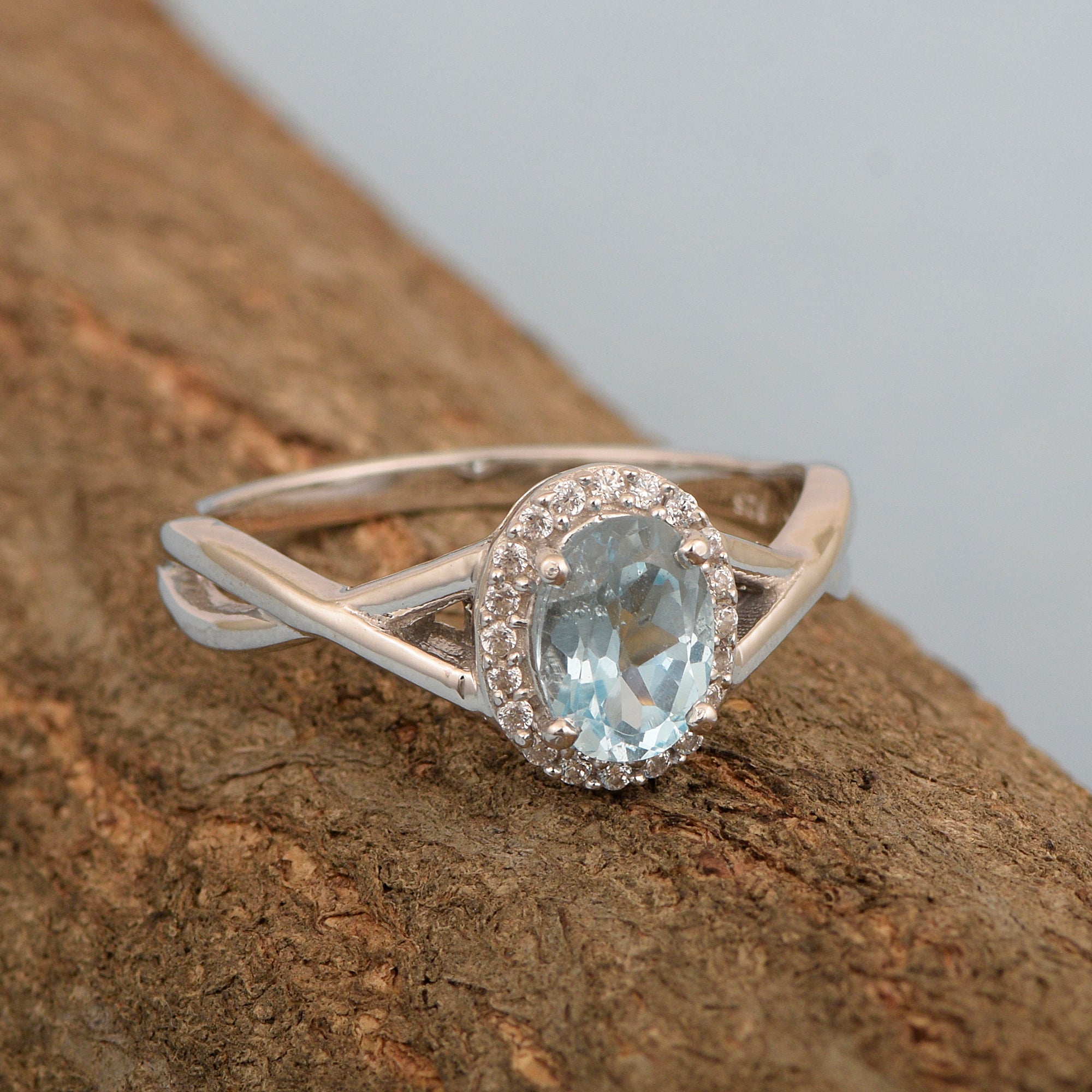 Solitaire Oval 1 Ctw Aquamarine Sterling Silver 925 Women Ring - Kimaya INC