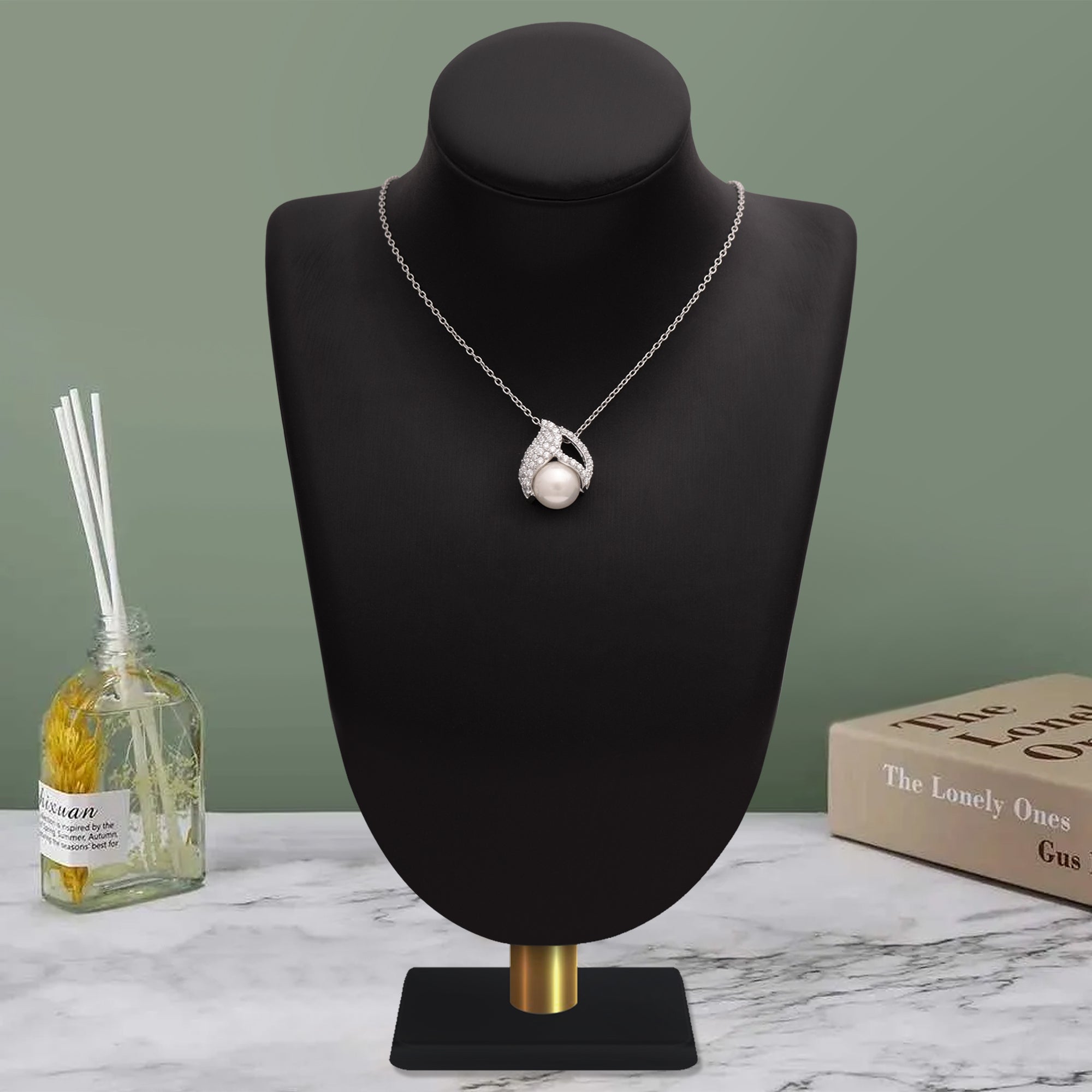 Pearl Leaf Necklace – Sterling Silver