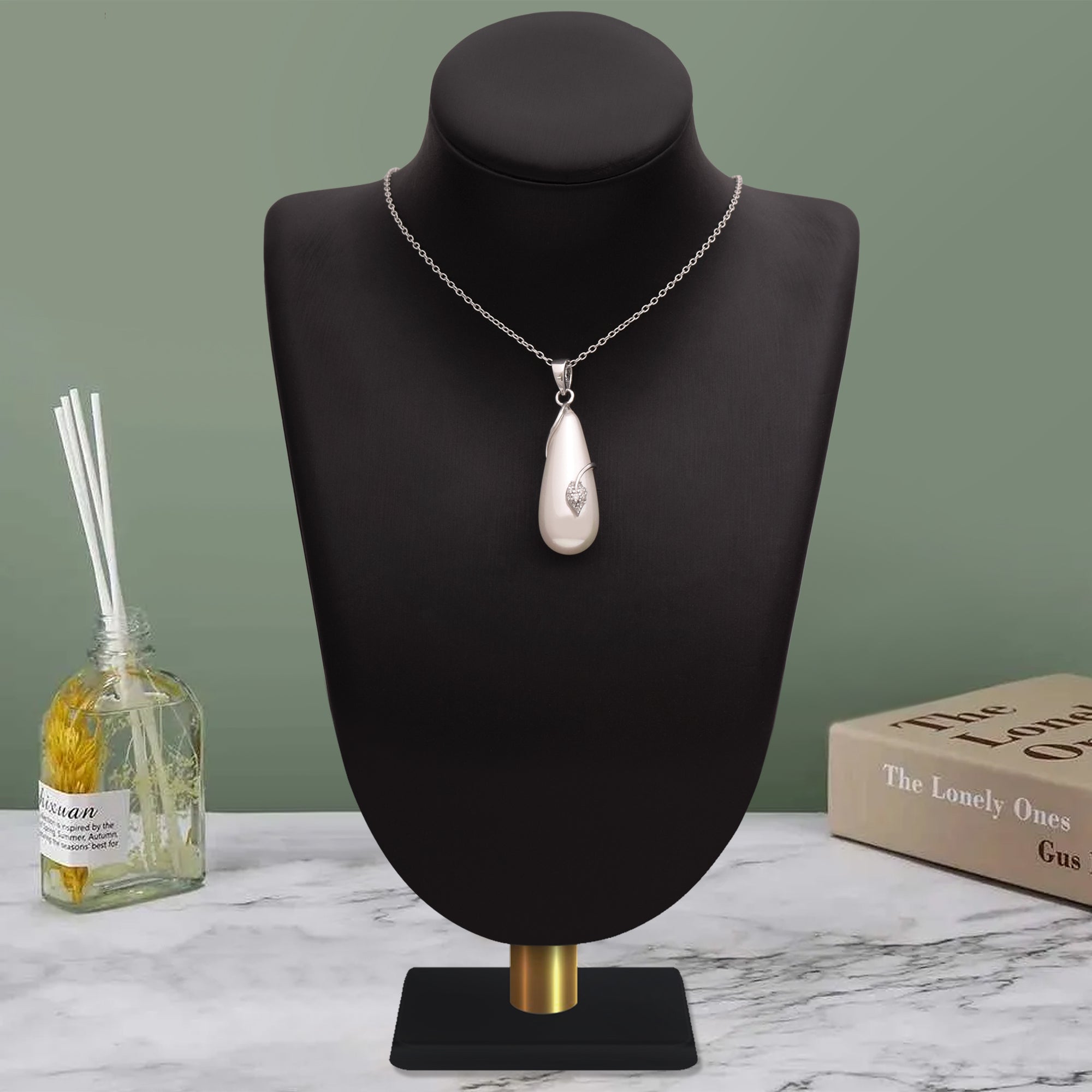 Pearl Teardrop Leaf Accent Necklace – Sterling Silver