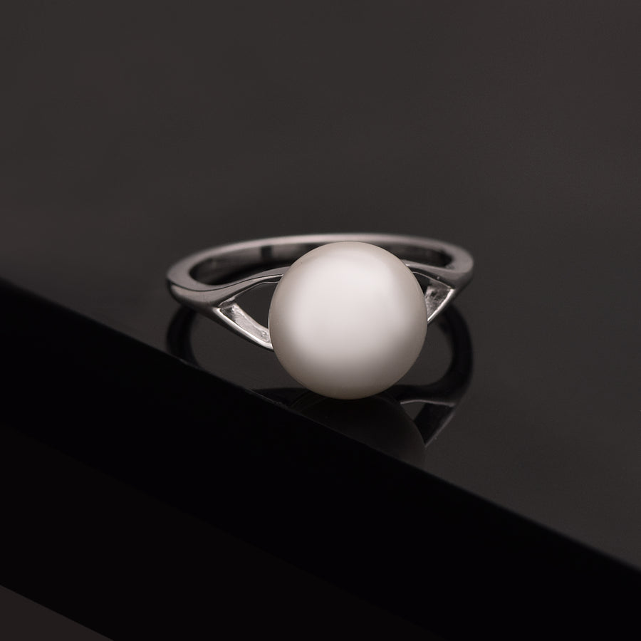 Minimalist Pearl Ring – Sterling Silver