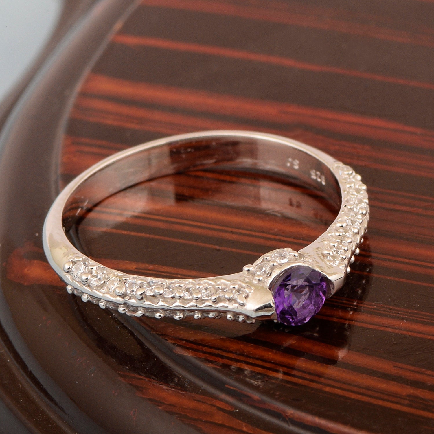 925 Sterling Silver Round 4MM Amethyst White Accents Promise Ring - Kimaya INC