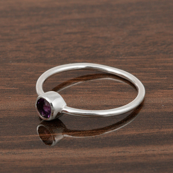 925 Sterling Silver Round 0.20 Ctw Amethyst Women Engagement Ring - Kimaya INC