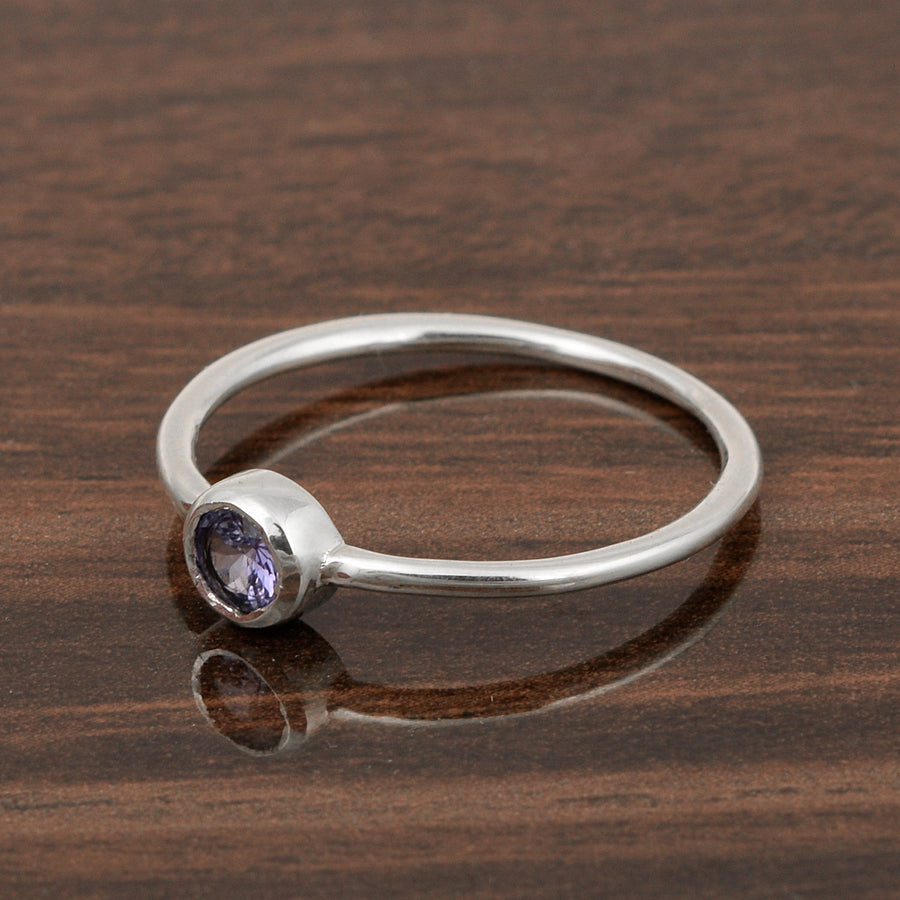 925 Sterling Silver Round 0.20 Ctw Tanzanite Women Engagement Ring