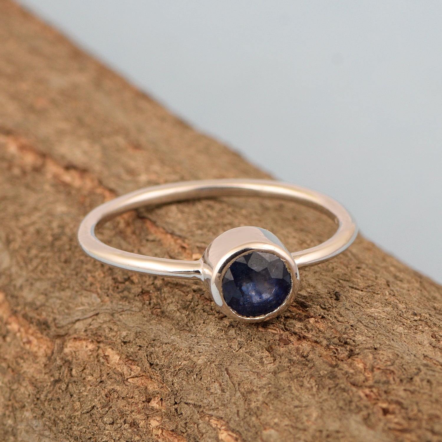 925 Sterling Silver Round 5mm 0.30 Ctw Blue Sapphire Women Engagement Ring - Kimaya INC