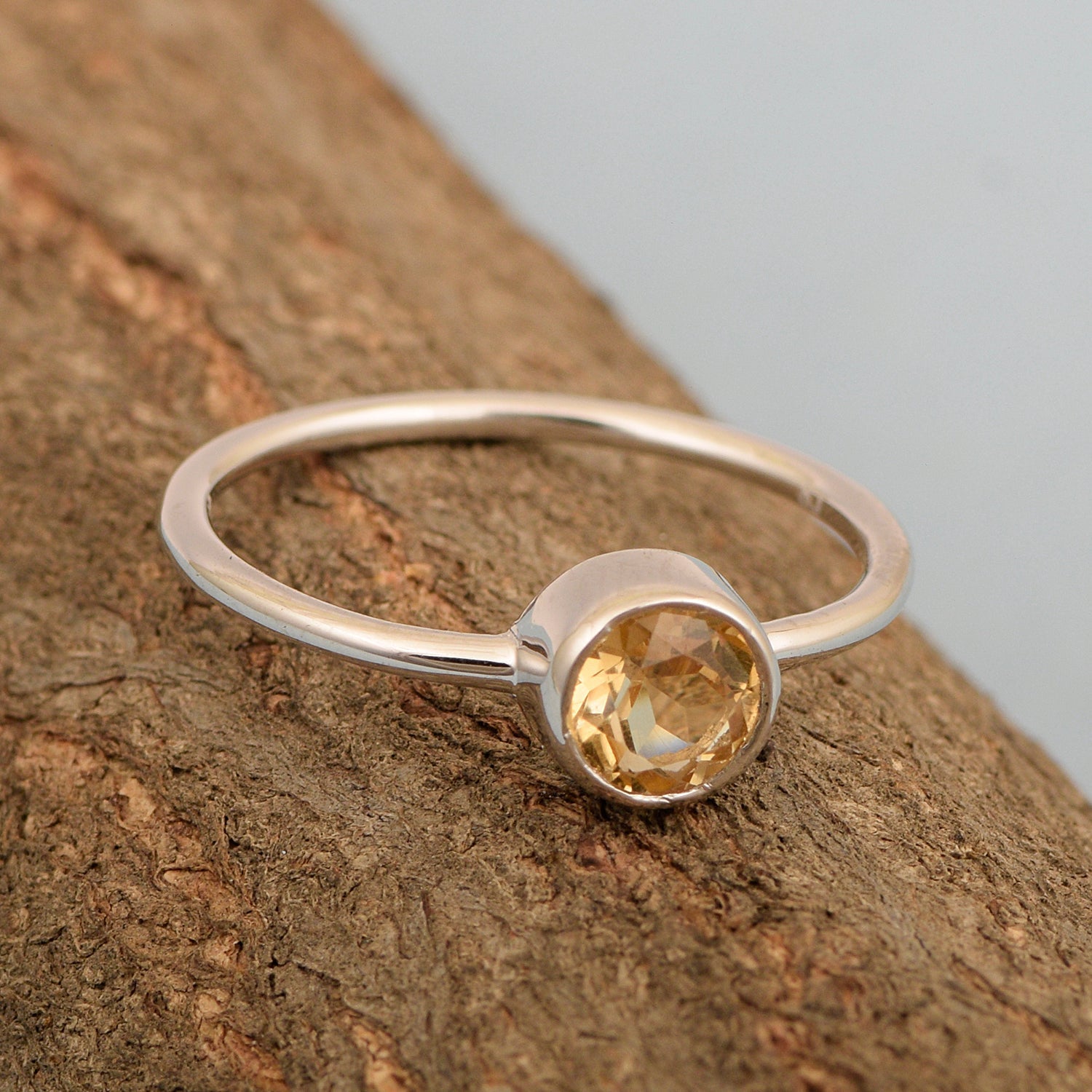 925 Sterling Silver Round 5mm 0.30 Ctw Citrine Women Engagement Ring - Kimaya INC