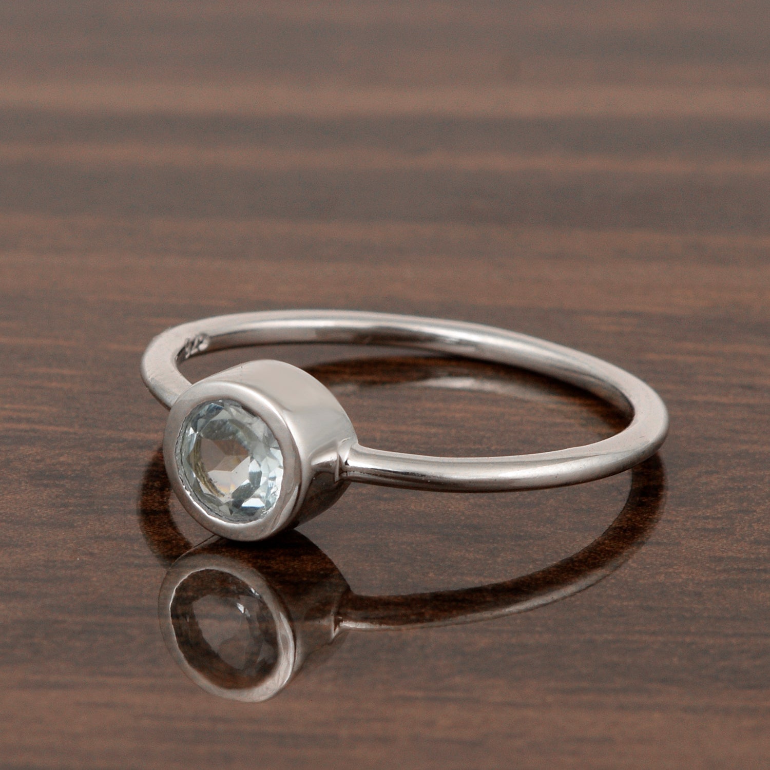 925 Sterling Silver Round 5mm 0.30 Ctw Swiss Blue Topaz Women Engagement Ring - Kimaya INC