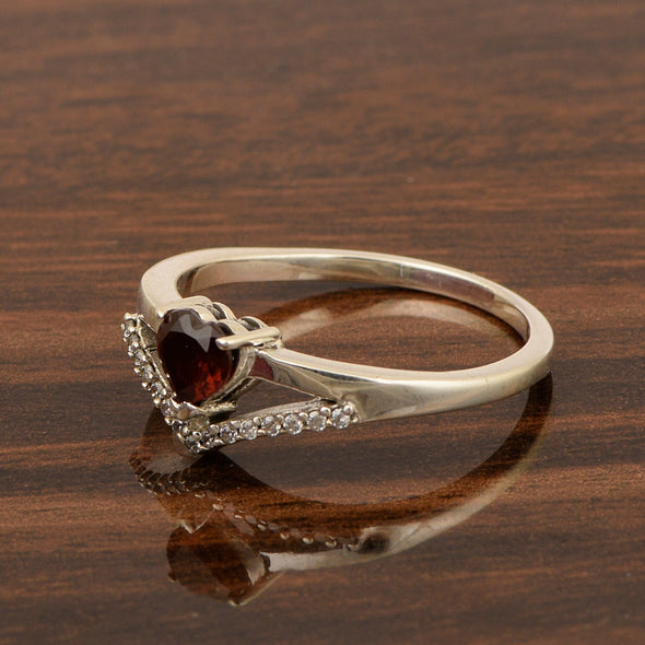 Sterling Silver Love Heart Cut 5MM Garnet Engagement Rings - Kimaya INC