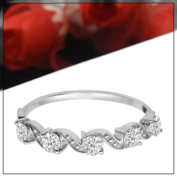 Moissanite Ring