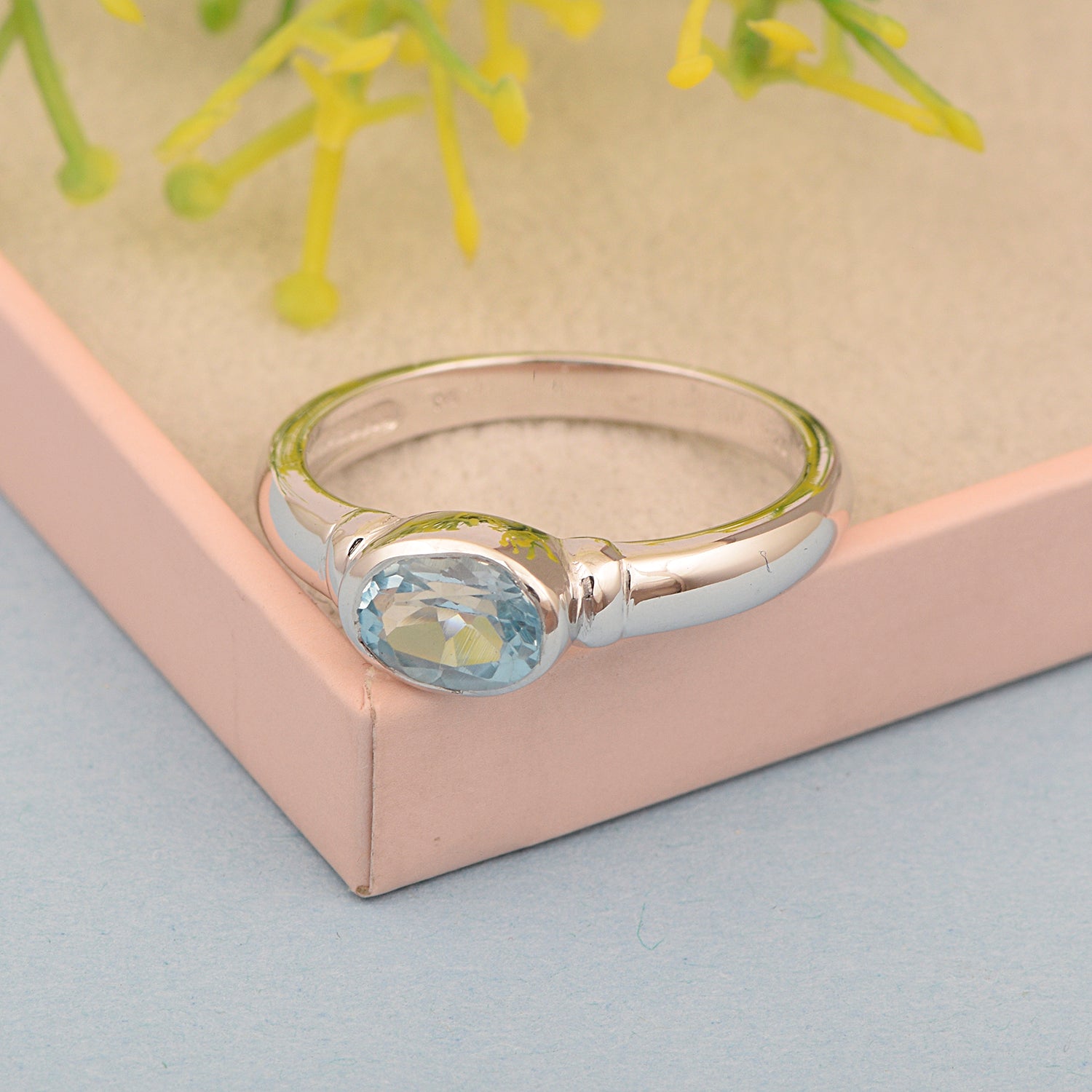 Dainty 925 Sterling Silver Stackable Oval-Shaped 1 Ctw Aquamarine Women Ring - Kimaya INC