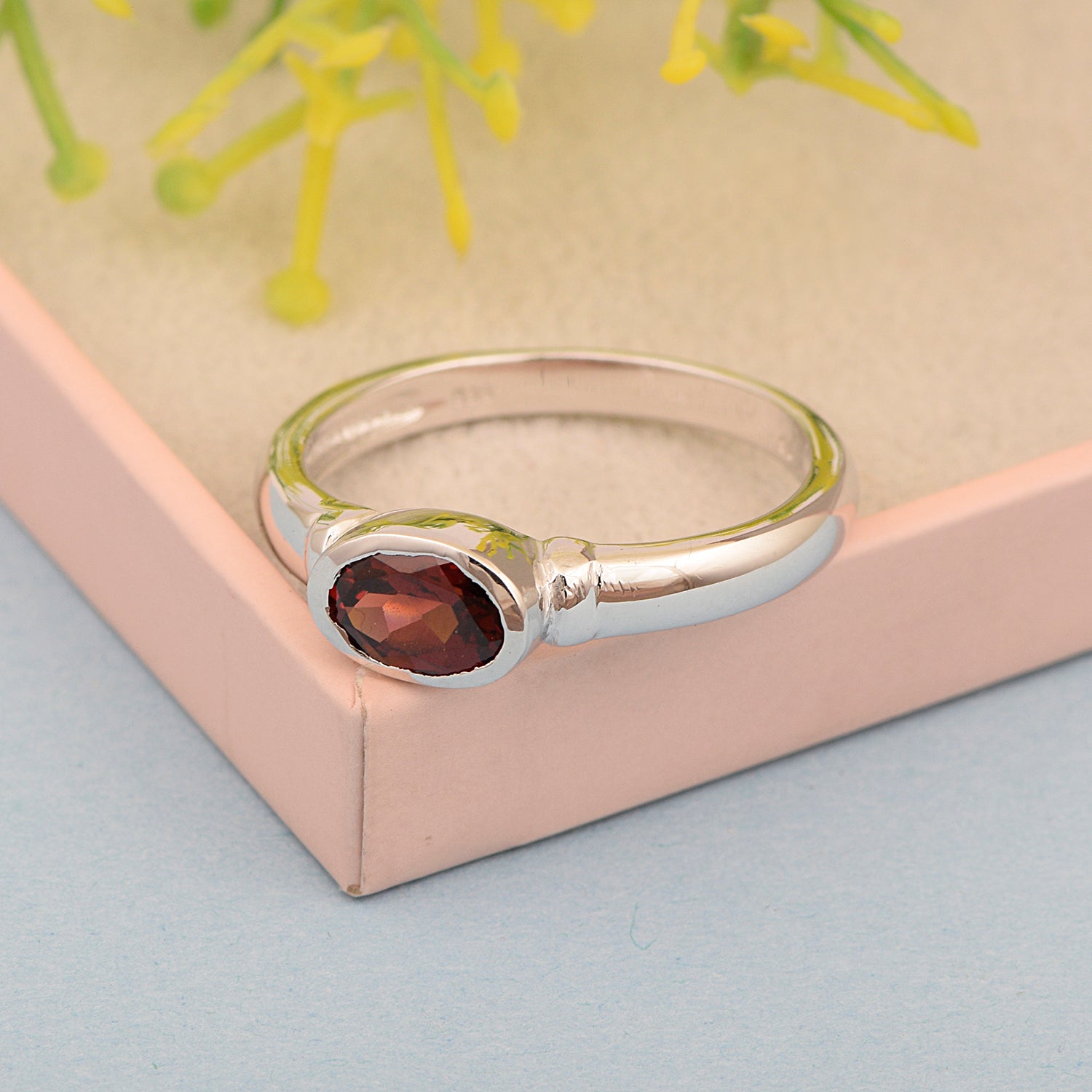 Dainty 925 Sterling Silver Stackable Oval-Shaped 1 Ctw Garnet Women Ring - Kimaya INC